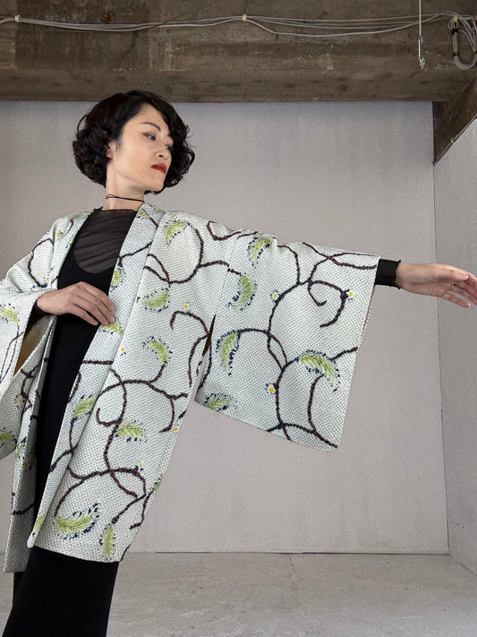 VINTAGE SHIBORI HAORI "karakusa, leaf"