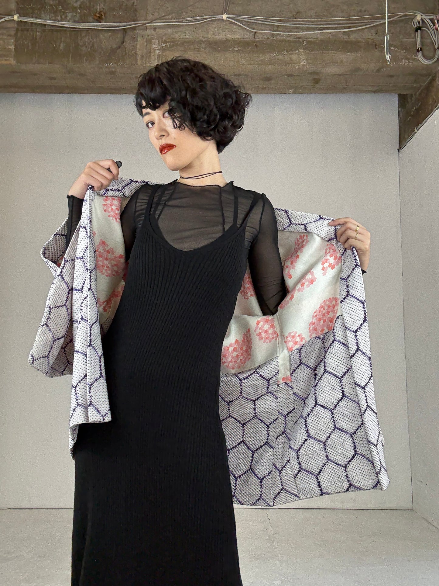 VINTAGE SHIBORI HAORI "kikko" *damage