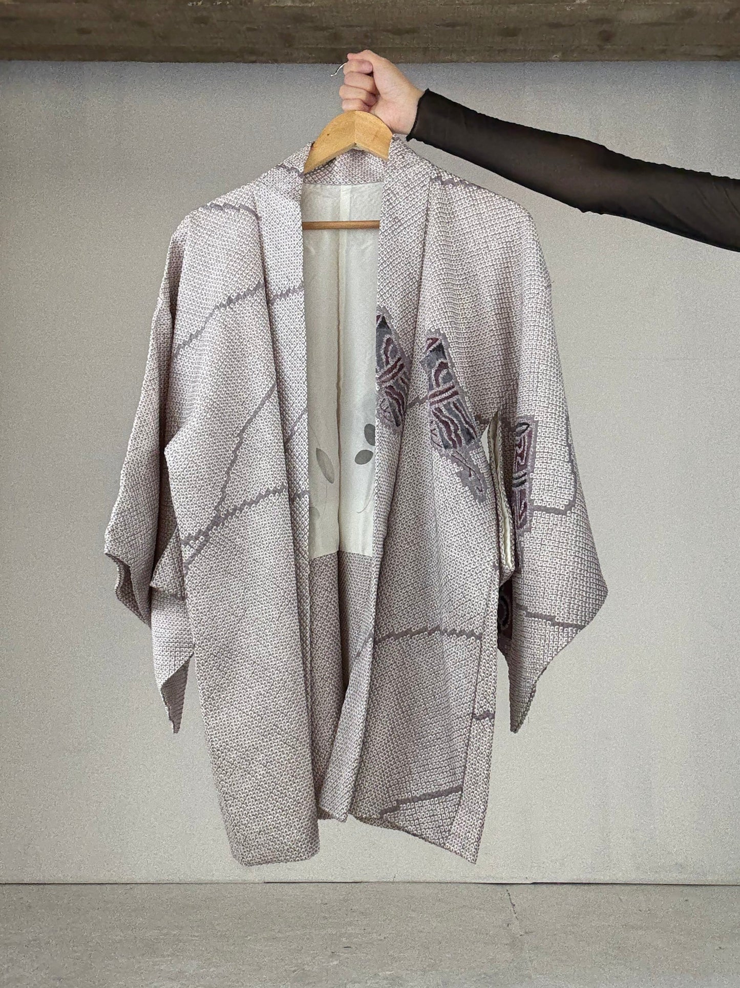 VINTAGE SHIBORI HAORI "usu-murasaki"