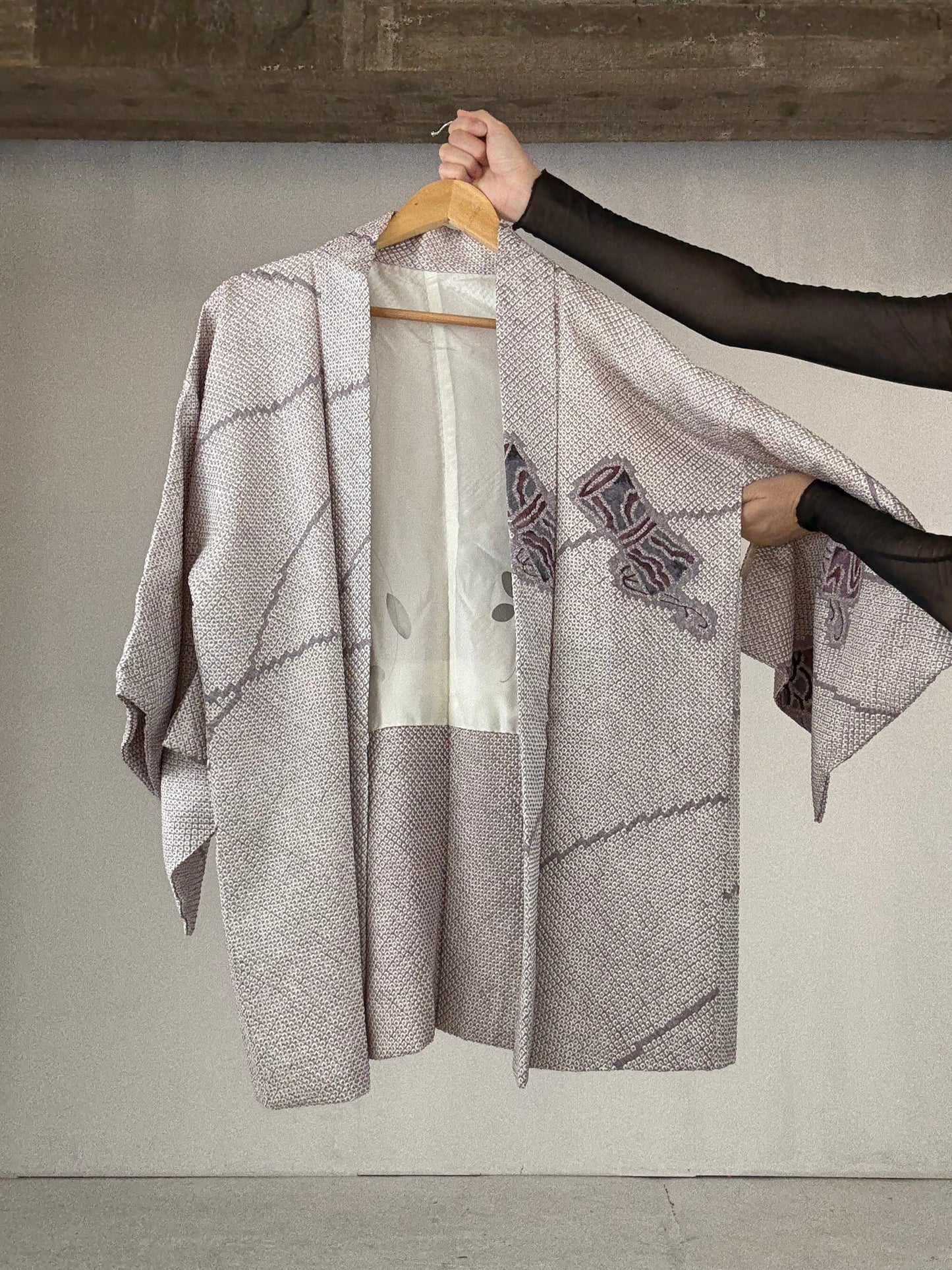 VINTAGE SHIBORI HAORI "usu-murasaki"