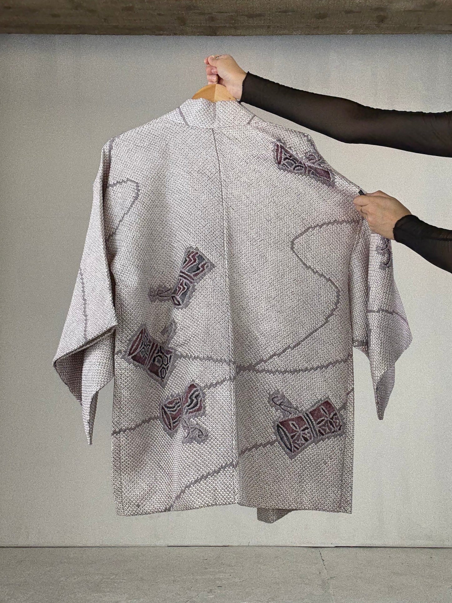 VINTAGE SHIBORI HAORI "usu-murasaki"