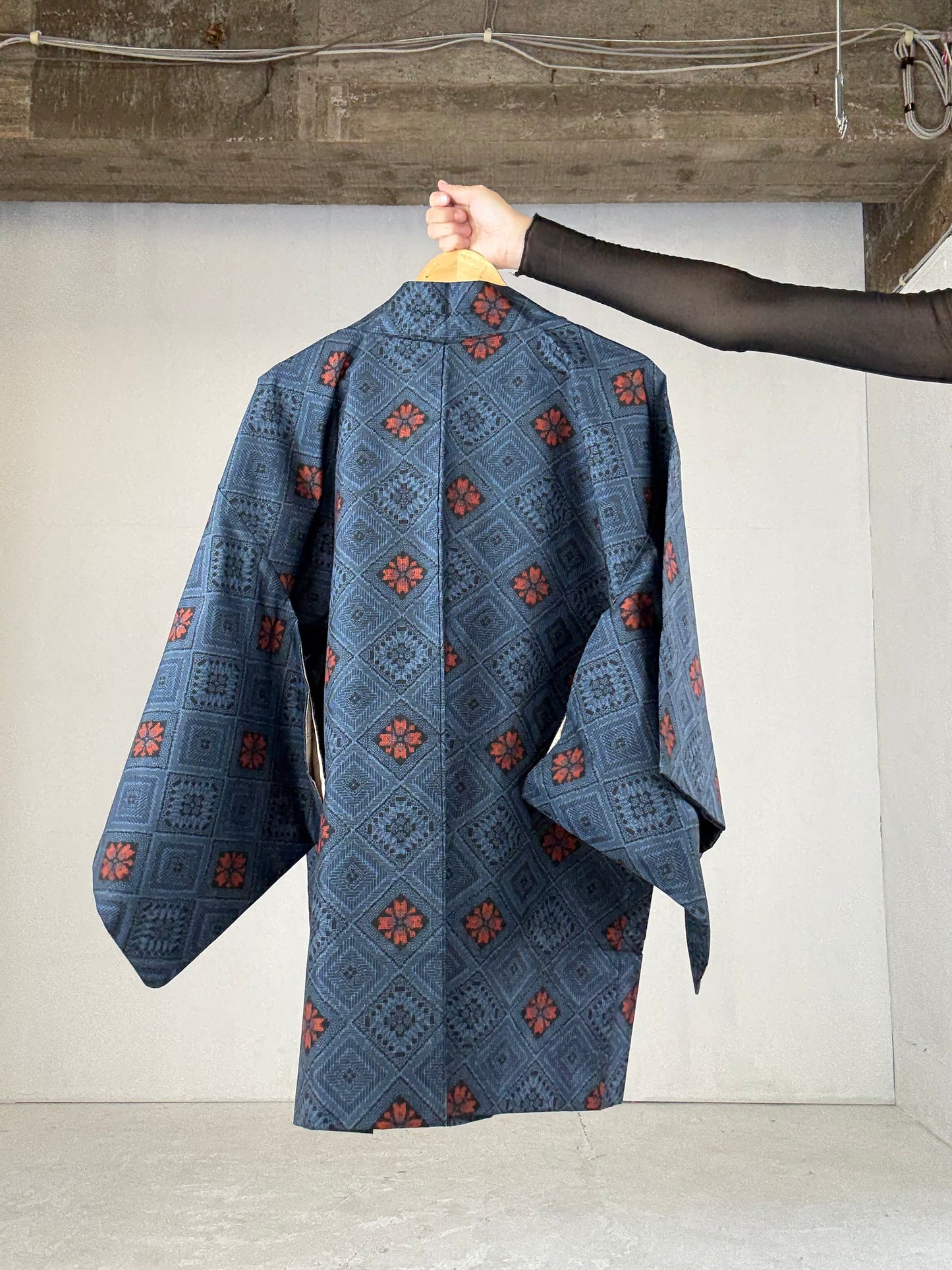 VINTAGE KAWAII HAORI "tsumugi, red blue"