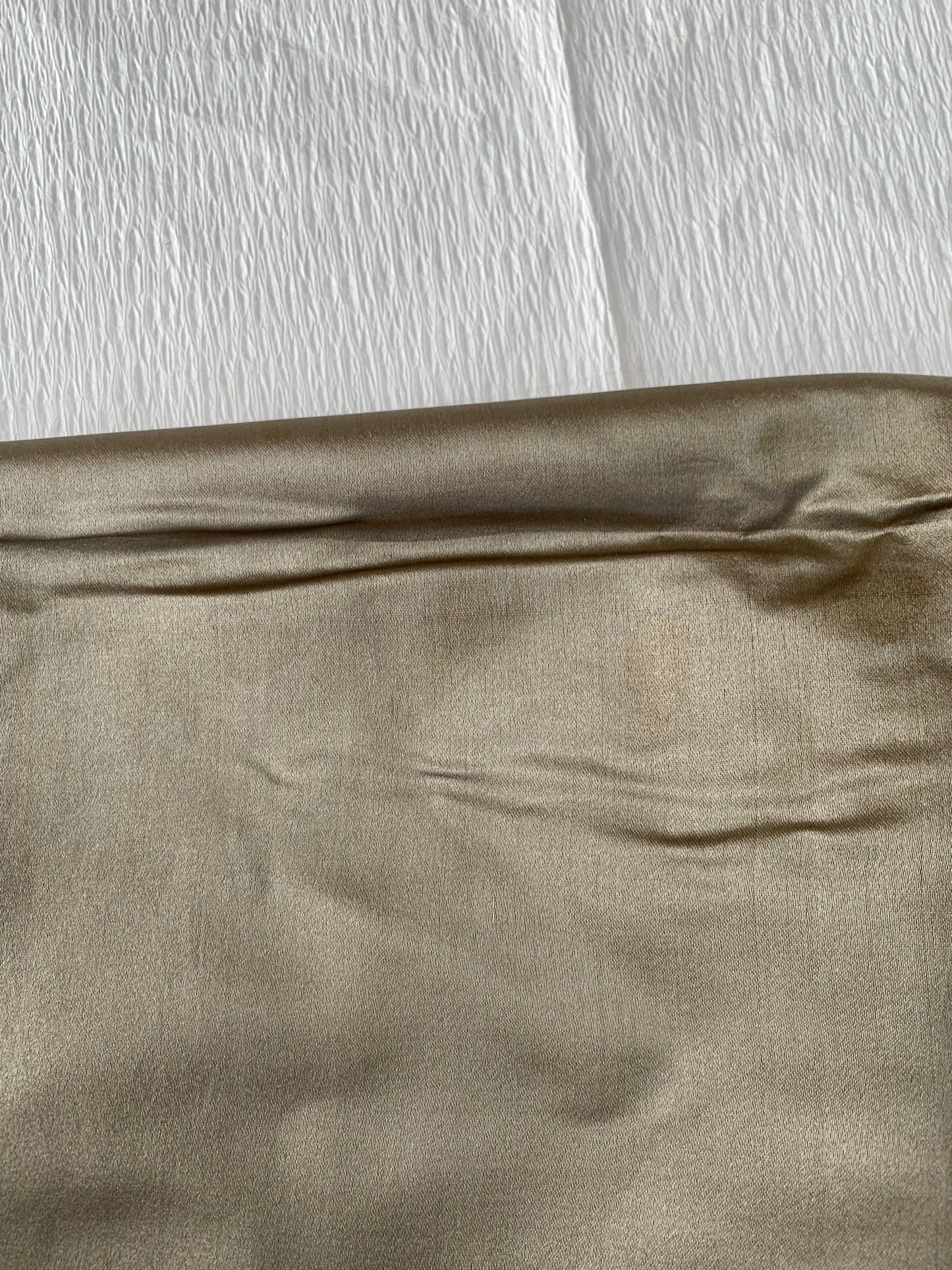 VINTAGE KUROMONTSUKI HAORI "carp, maruni-kasa, KUR114" *damage