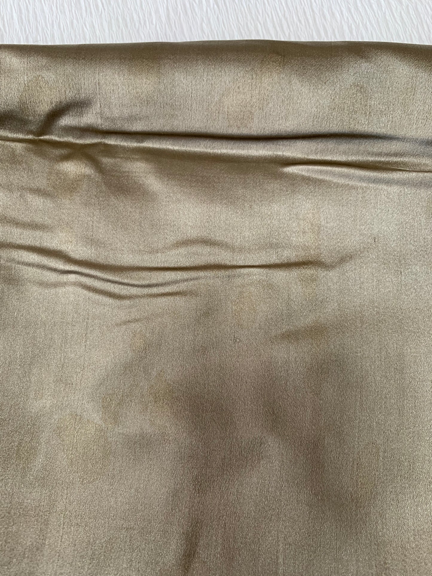 VINTAGE KUROMONTSUKI HAORI "carp, maruni-kasa, KUR114" *damage