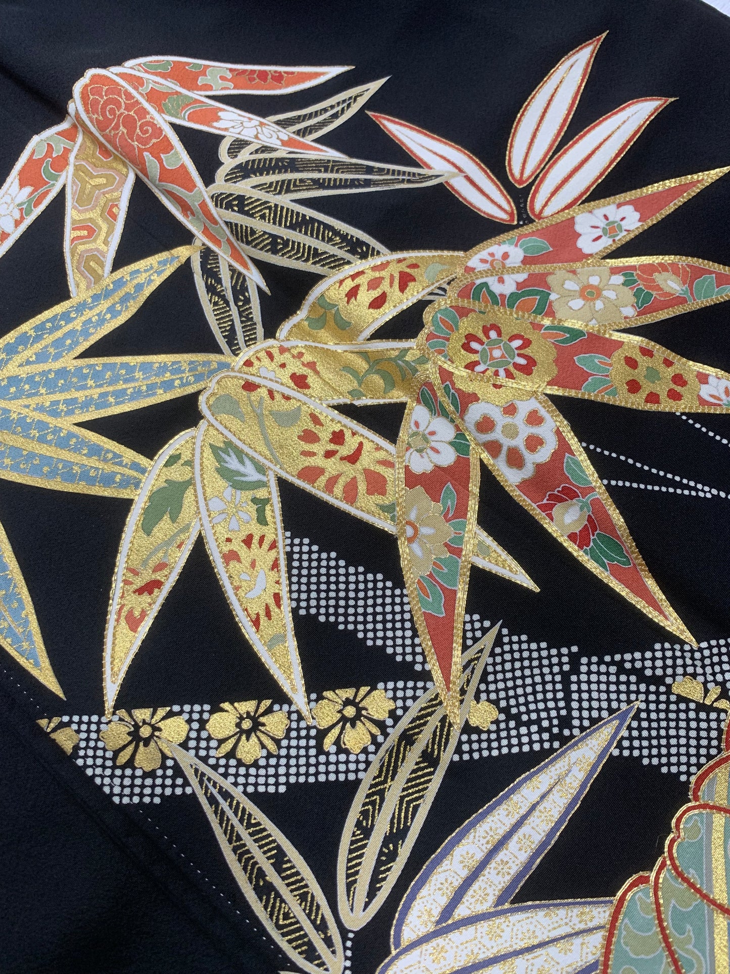 EDO-ZUMA SKIRT UPCYCLED FROM JAPANESE KIMONO "EDO041"