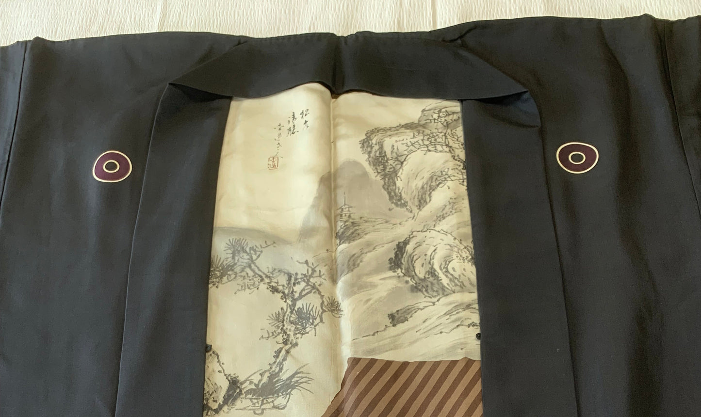 VINTAGE KUROMONTSUKI HAORI "nijuwa-mon, KUR119"