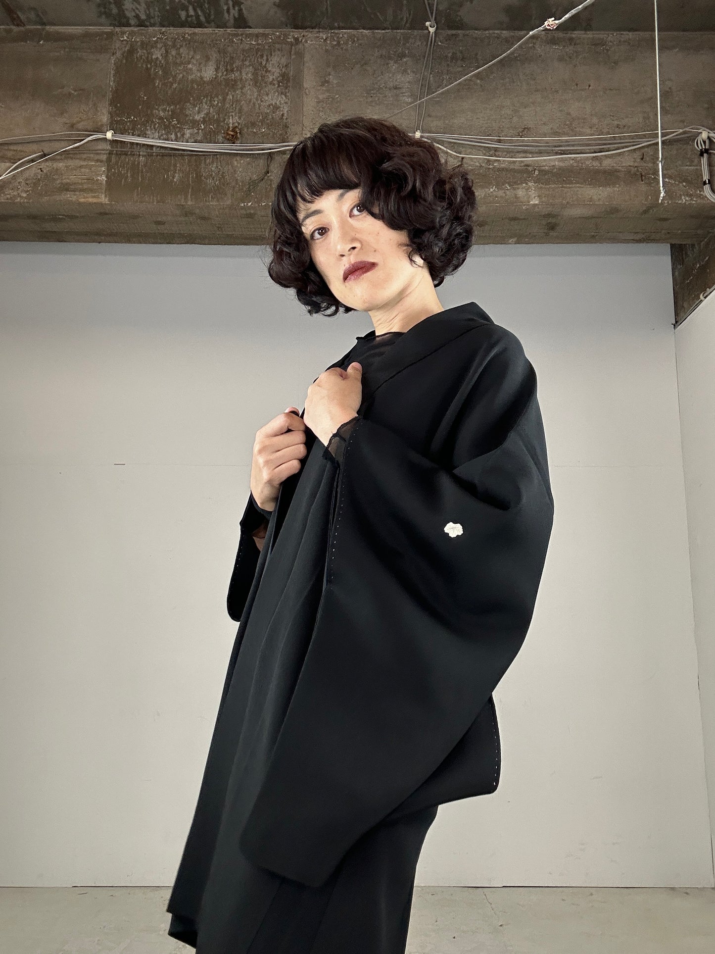 VINTAGE BLACK HAORI "ume gold”