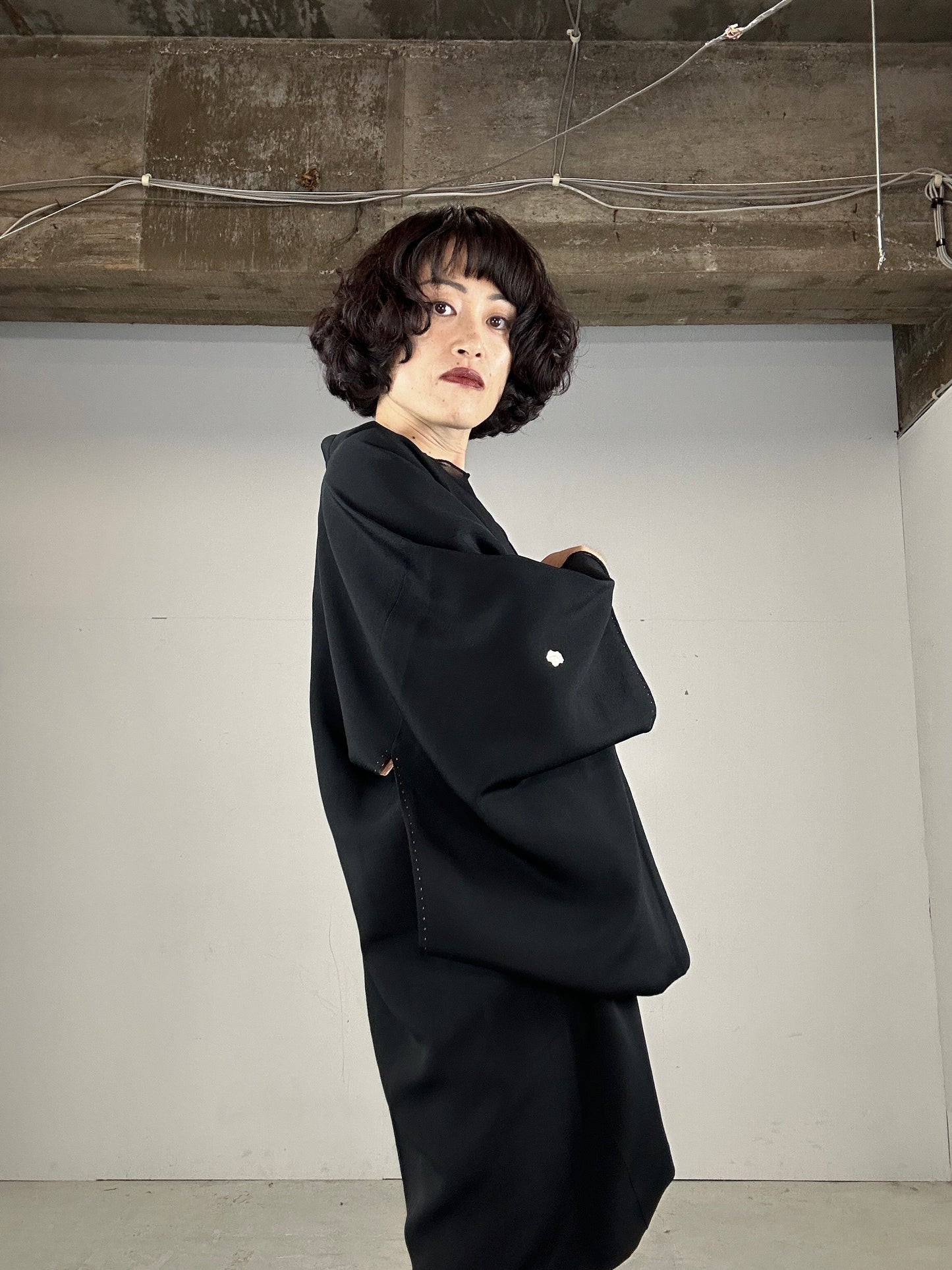 VINTAGE BLACK HAORI "ume gold”