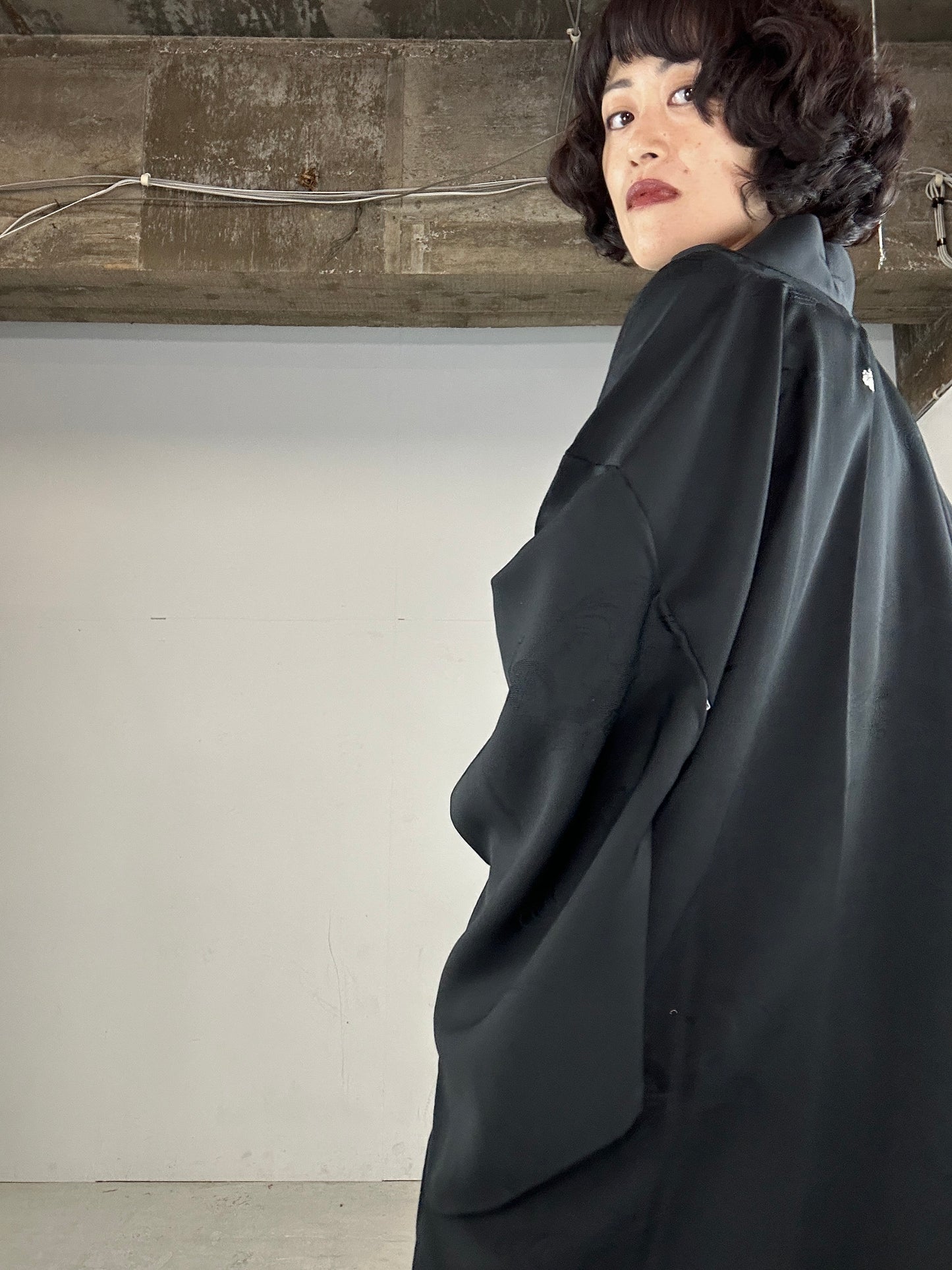 VINTAGE BLACK HAORI "ryusui”