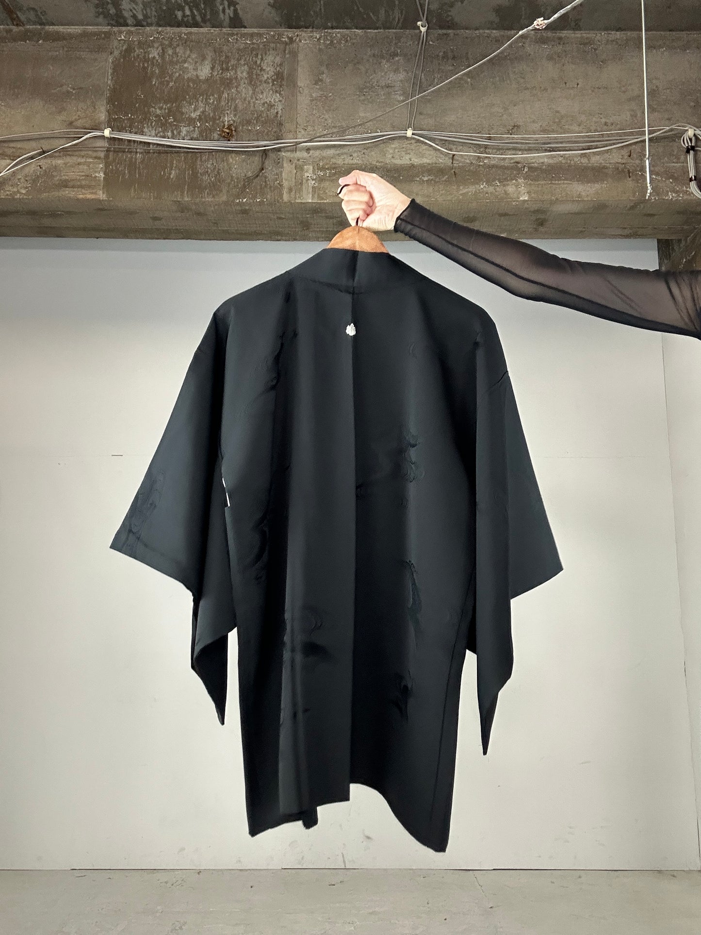 VINTAGE BLACK HAORI "ryusui”