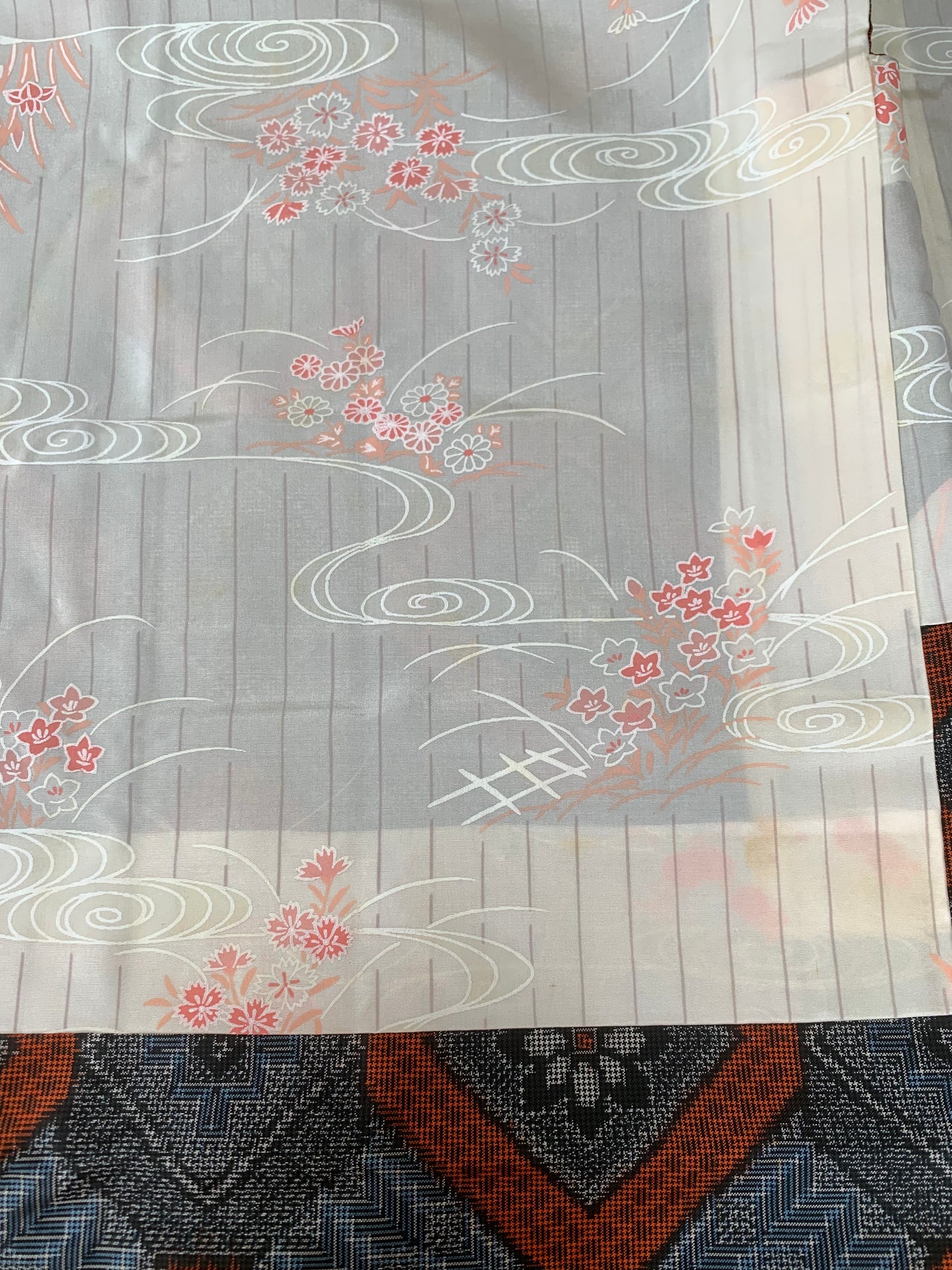 VINTAGE KAWAII HAORI "tsumugi, Haori, red, KAW112" *damage