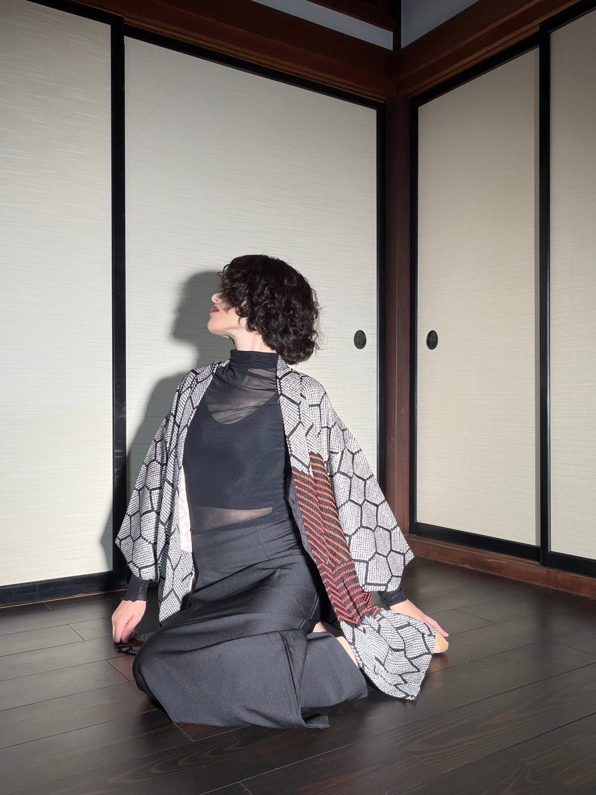 VINTAGE SHIBORI HAORI  "kikkou, SIB130"