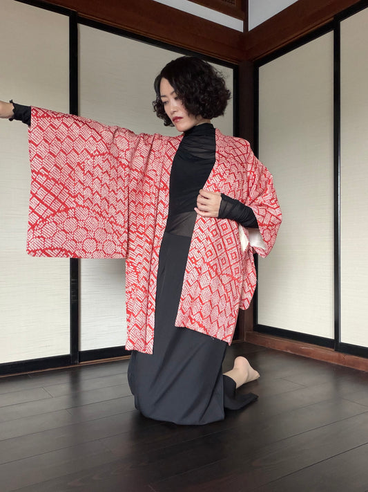 VINTAGE SHIBORI HAORI  "aka, SIB131"