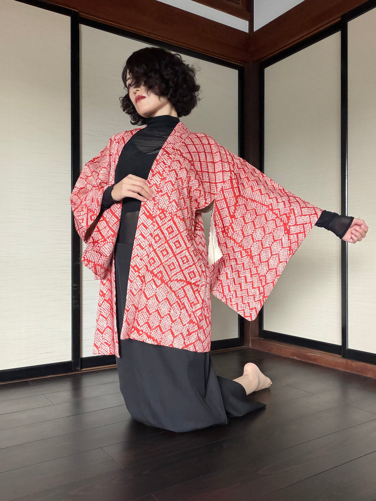 VINTAGE SHIBORI HAORI  "aka, SIB131"