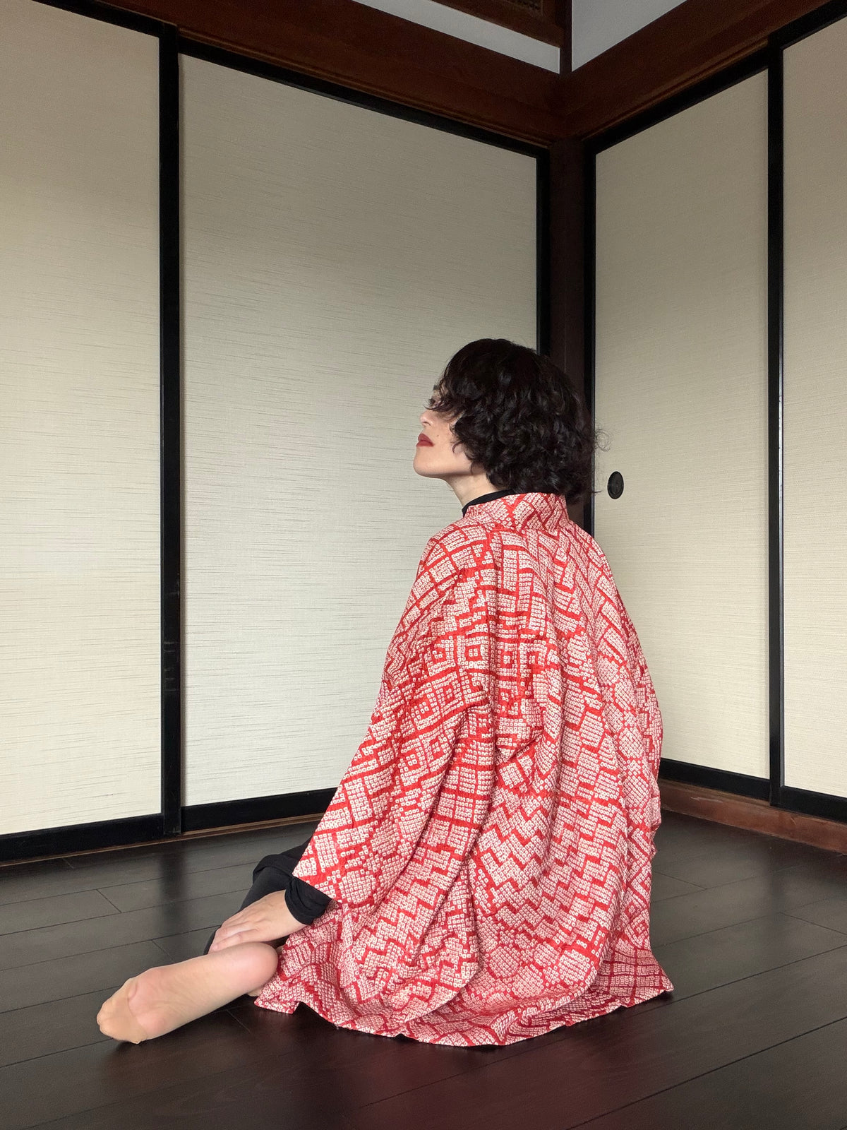 VINTAGE SHIBORI HAORI  "aka, SIB131"