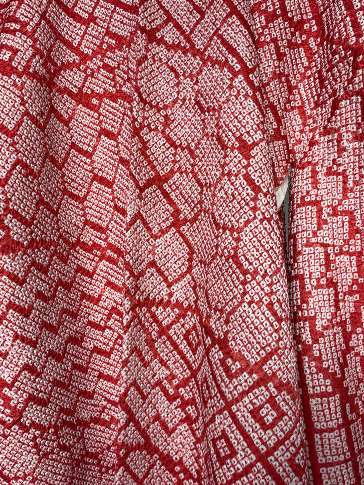 VINTAGE SHIBORI HAORI  "aka, SIB131"