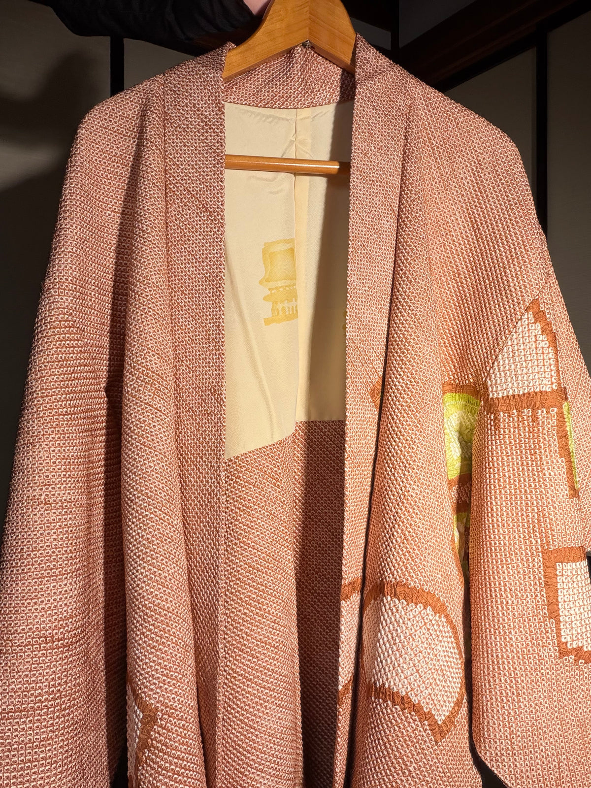 VINTAGE SHIBORI HAORI  "brown, SIB133"