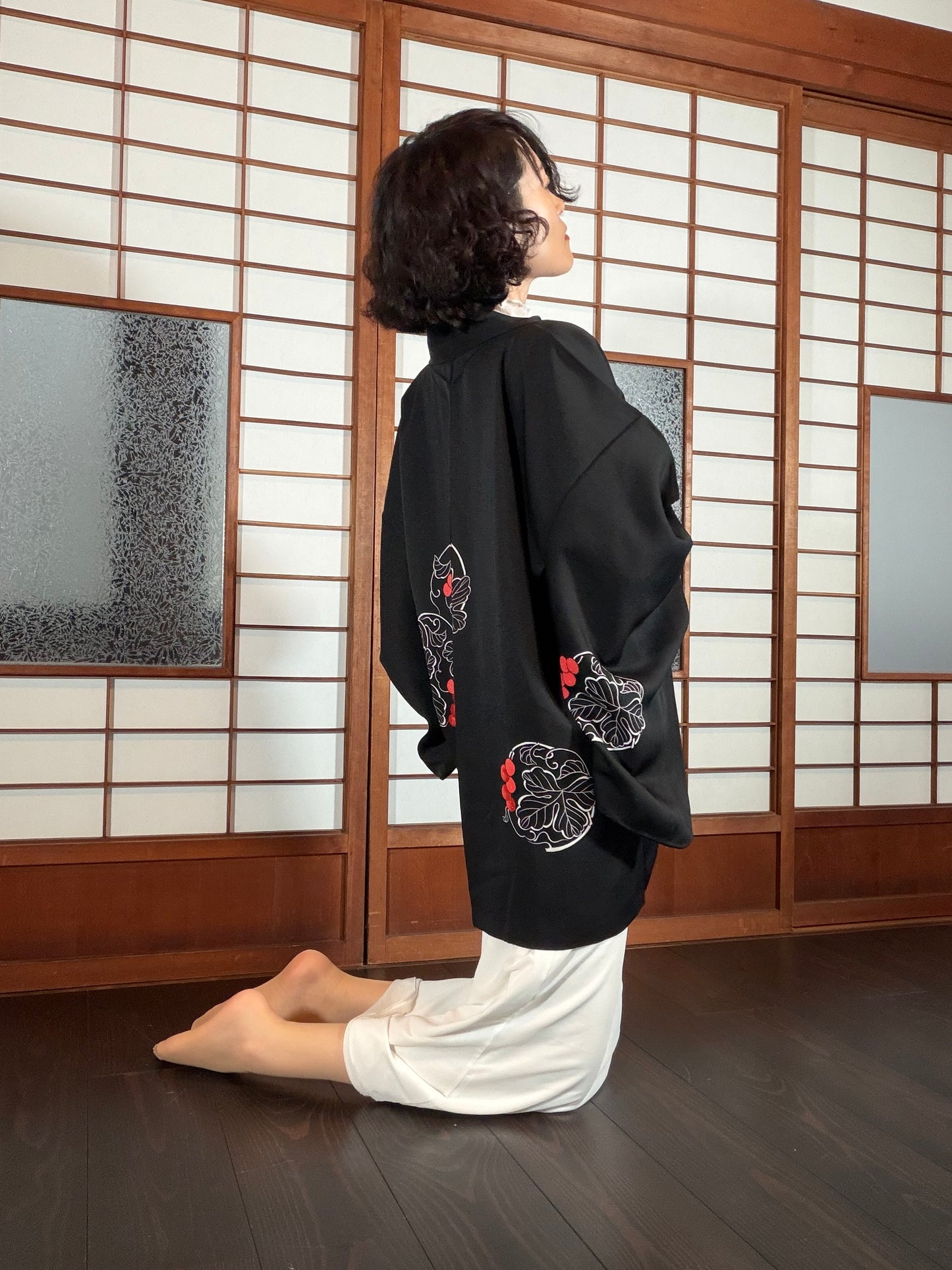VINTAGE BLACK HAORI  "kajitsu, red BLK193"