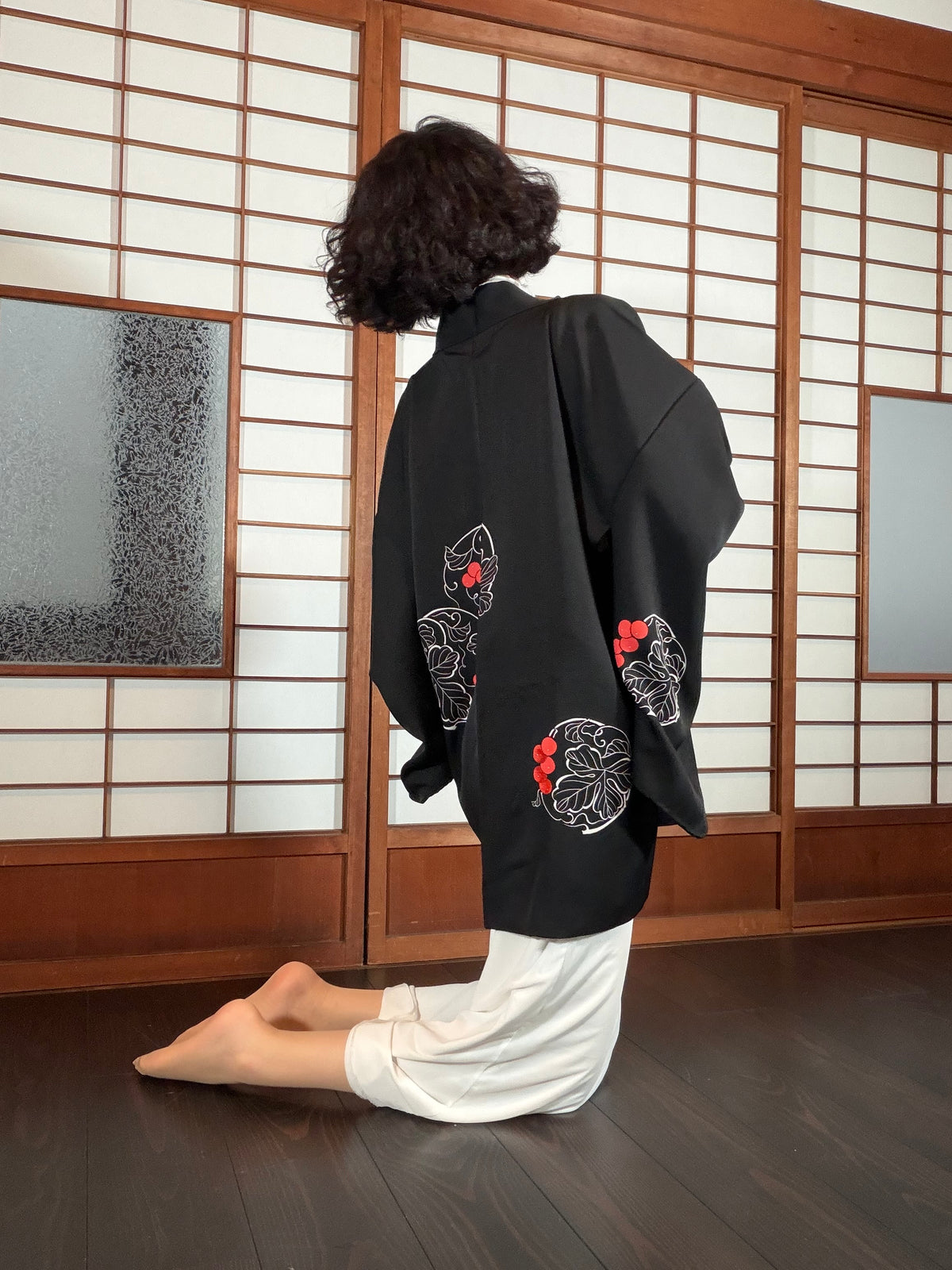 VINTAGE BLACK HAORI  "kajitsu, red BLK193"