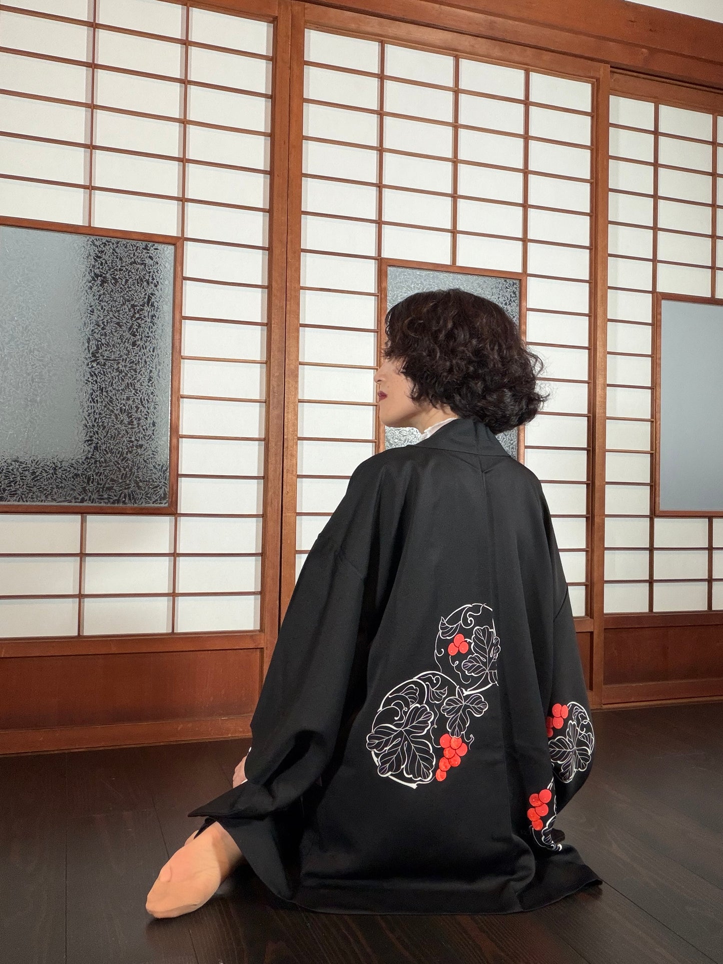 VINTAGE BLACK HAORI  "kajitsu, red BLK193"