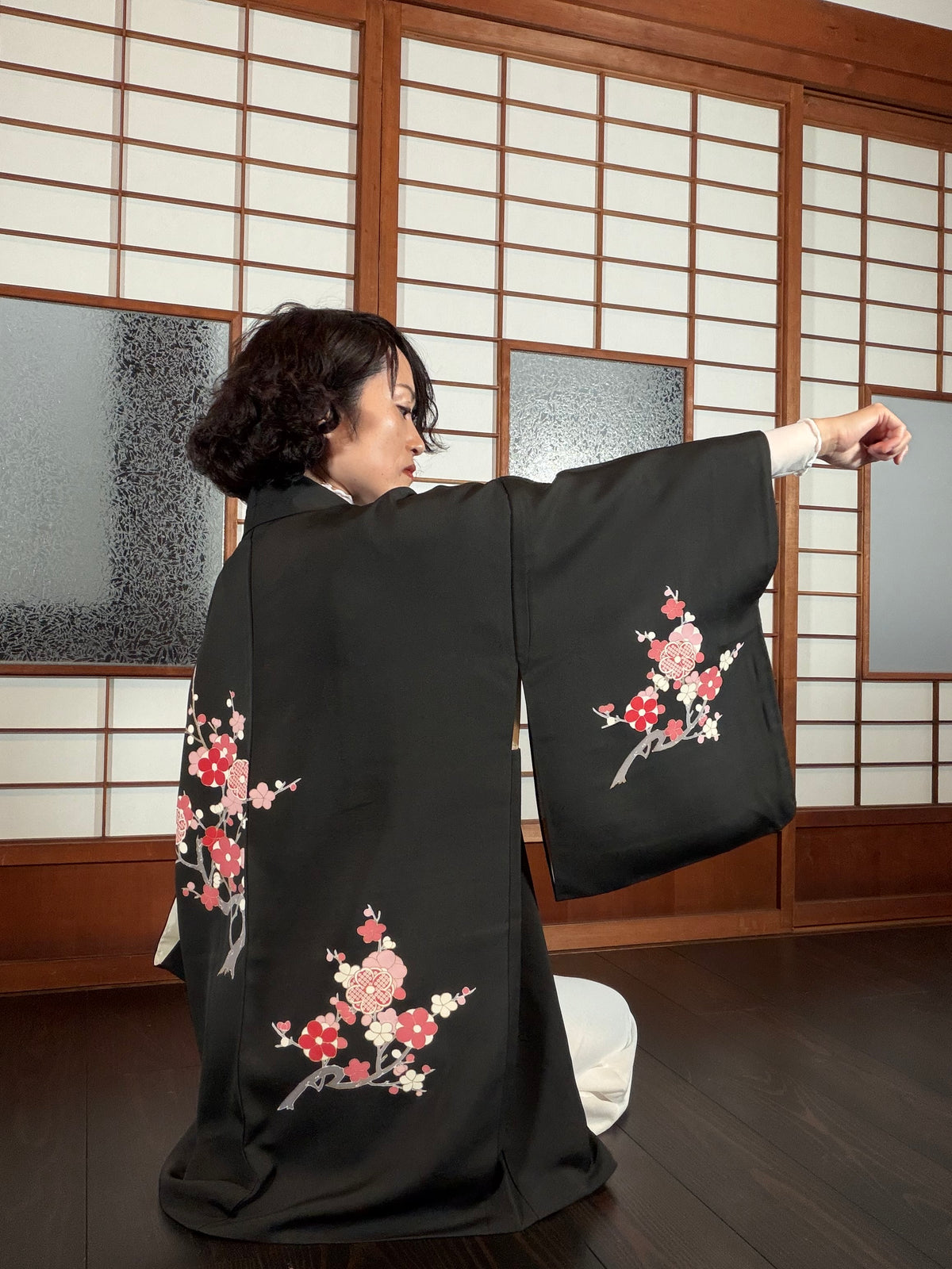 VINTAGE BLACK HAORI  "ume, flower, BLK194"