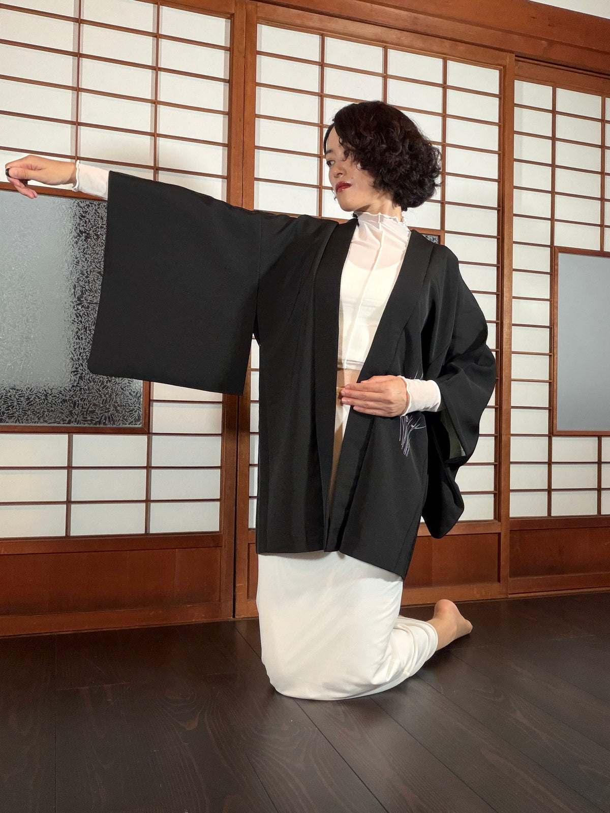 VINTAGE BLACK HAORI  "michikusa, BLK195"