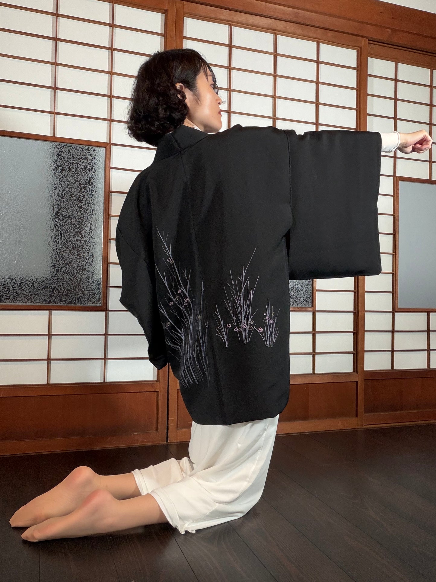 VINTAGE BLACK HAORI  "michikusa, BLK195"