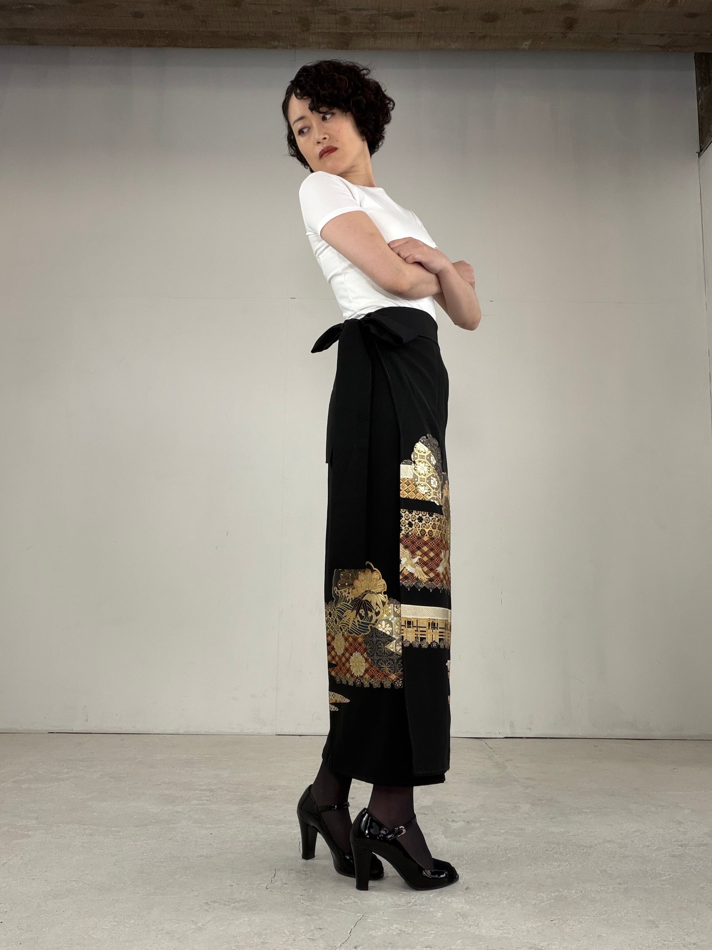 m.u × PRE_KIMONO MA-1 japoness EDO-ZUMA SKIRT UPCYCLED FROM JAPANESE KIMONO 