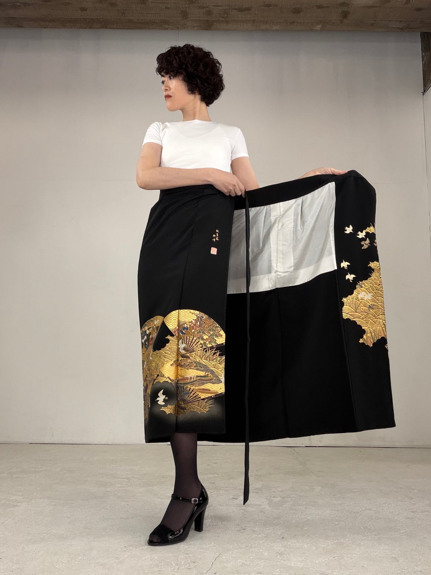 EDO-ZUMA SKIRT UPCYCLED FROM JAPANESE KIMONO "EDO033"