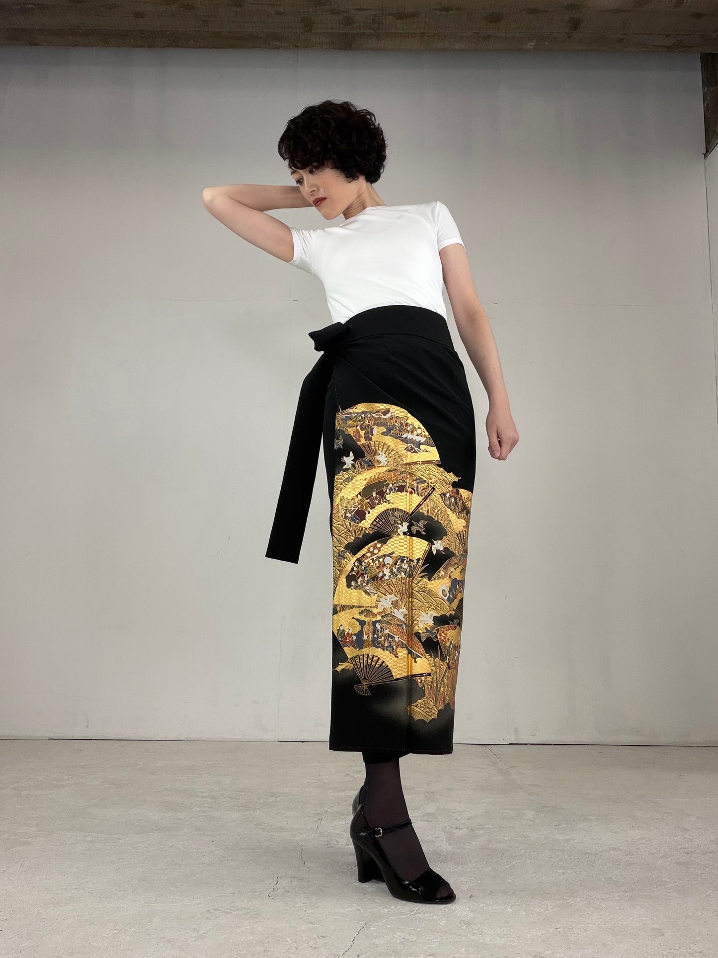 EDO-ZUMA SKIRT UPCYCLED FROM JAPANESE KIMONO "EDO033"