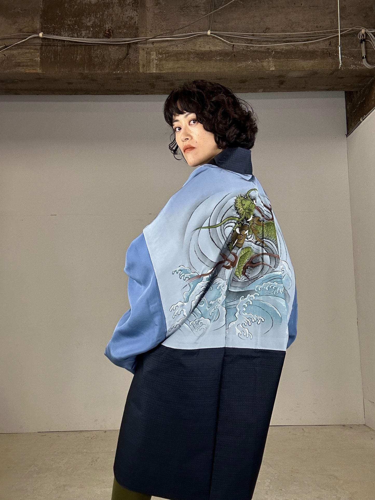 KAWAII HAORI oversized  " Tsumugi haori blue 001 dragon"