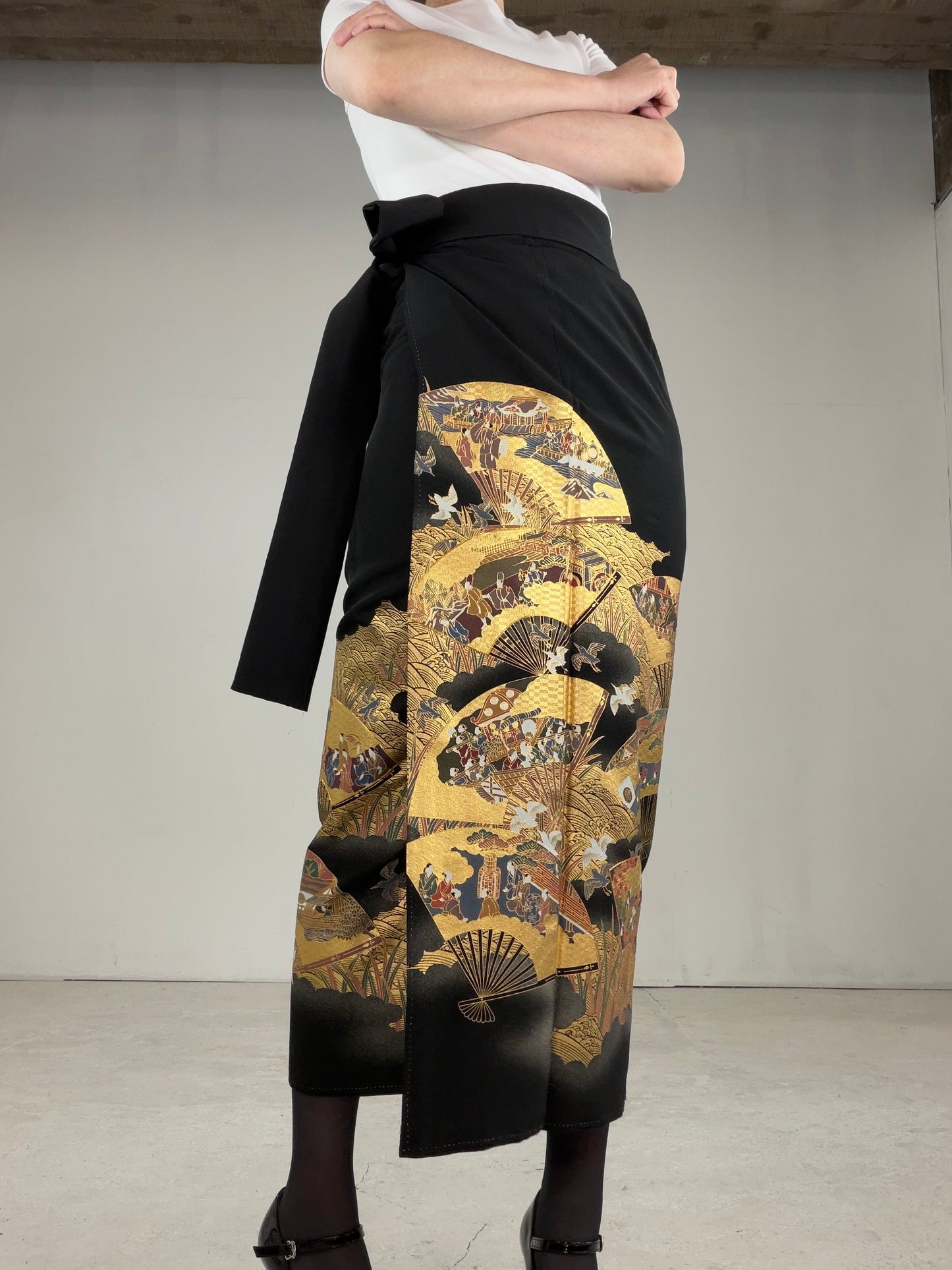 EDO-ZUMA SKIRT UPCYCLED FROM JAPANESE KIMONO "EDO033"