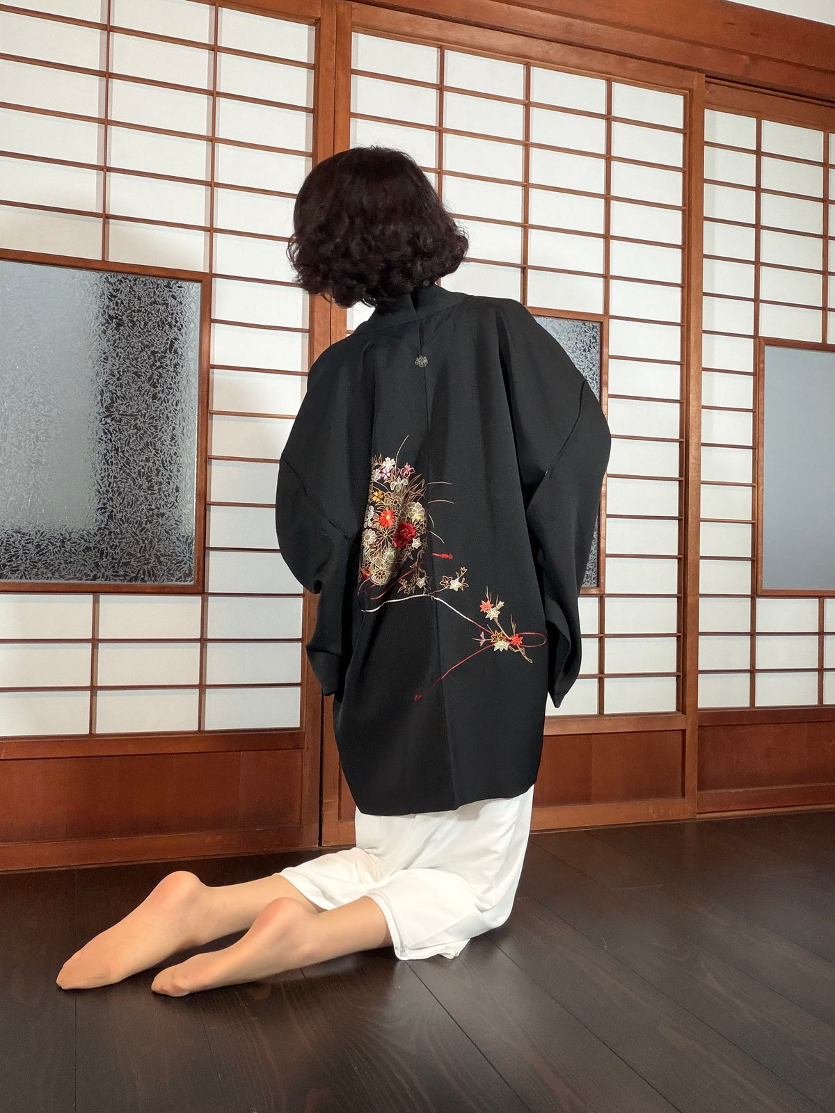VINTAGE BLACK HAORI  "inside-flower, gold, BLK201"
