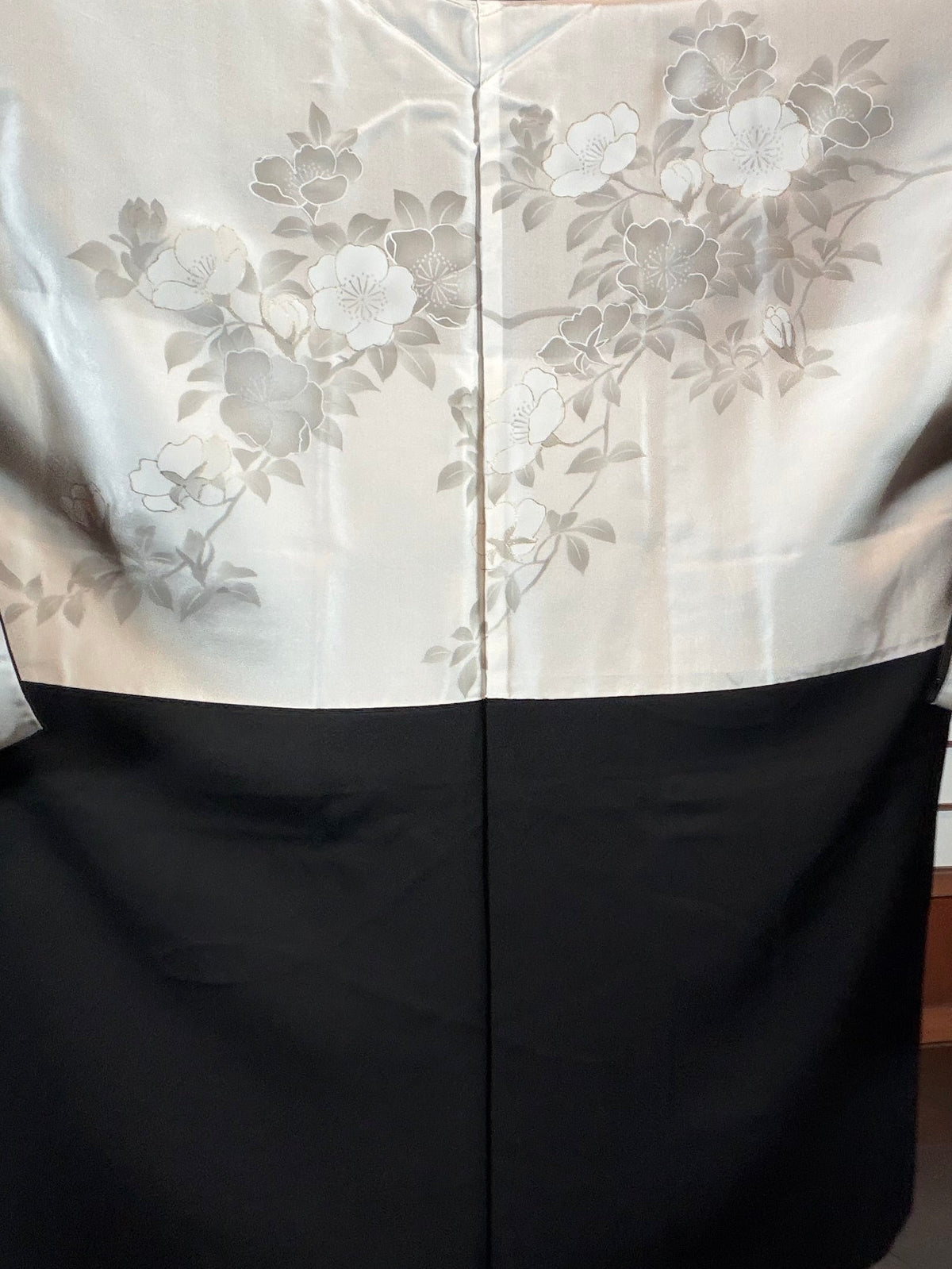 VINTAGE BLACK HAORI  "inside-flower, gold, BLK201"