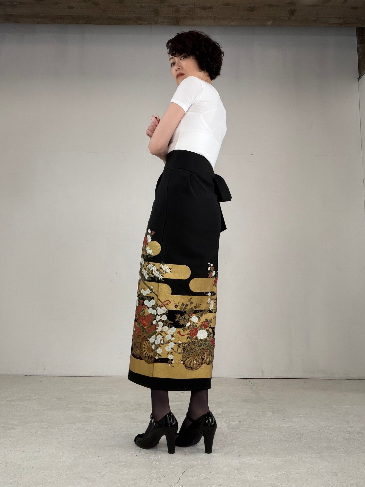 EDO-ZUMA SKIRT UPCYCLED FROM JAPANESE KIMONO "EDO032"
