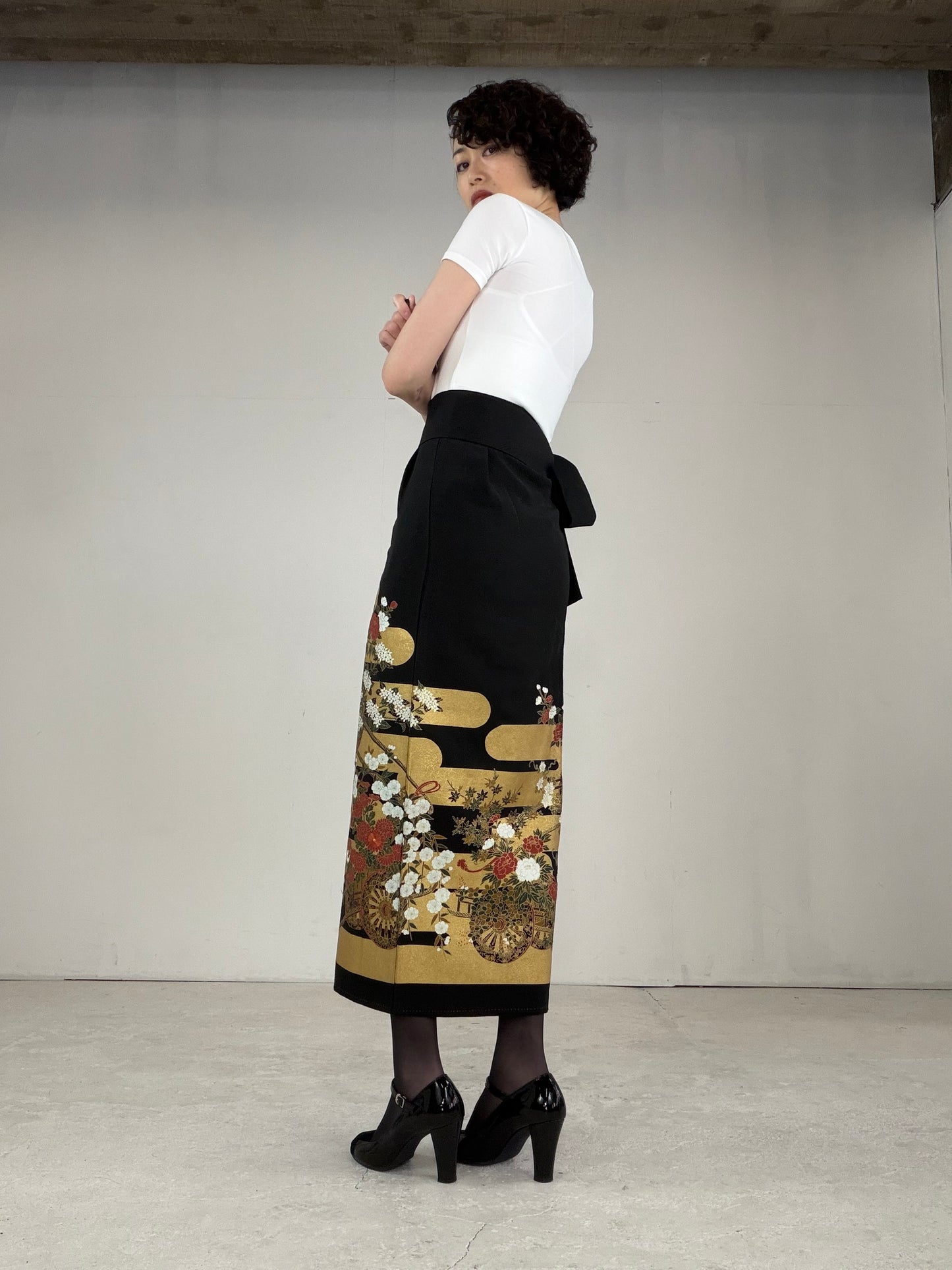 EDO-ZUMA SKIRT UPCYCLED FROM JAPANESE KIMONO "EDO032"