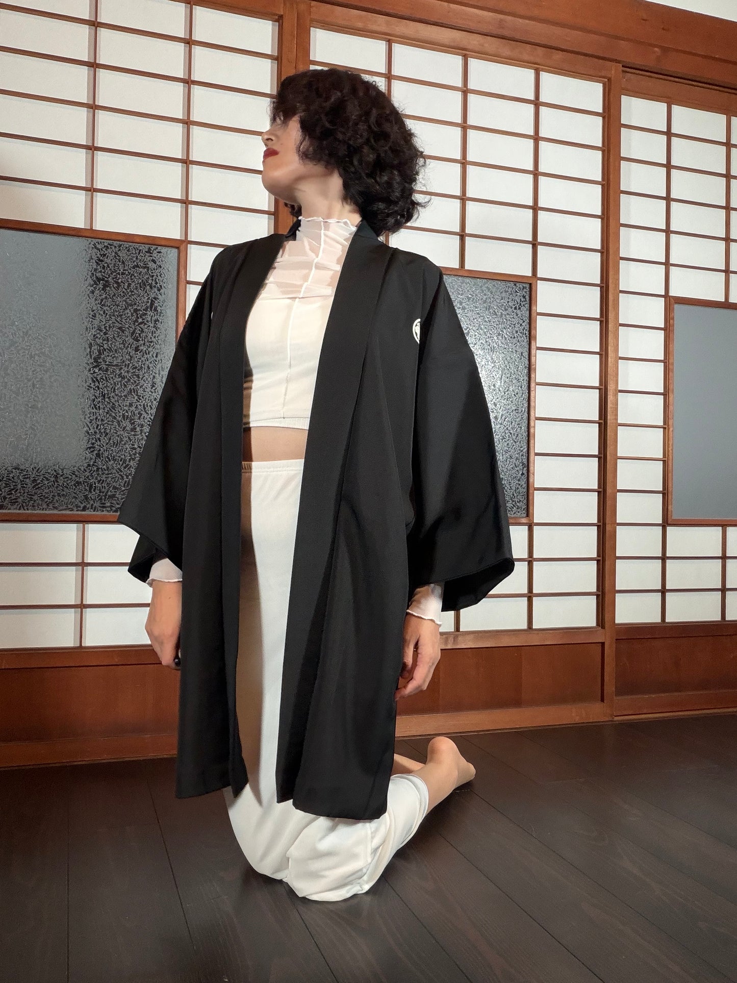 VINTAGE KUROMONTSUKI HAORI "fuji, KUR127"