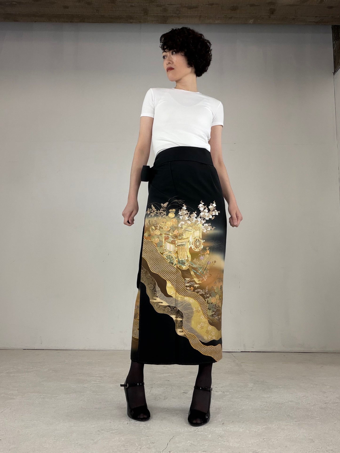 EDO-ZUMA SKIRT UPCYCLED FROM JAPANESE KIMONO "EDO036"