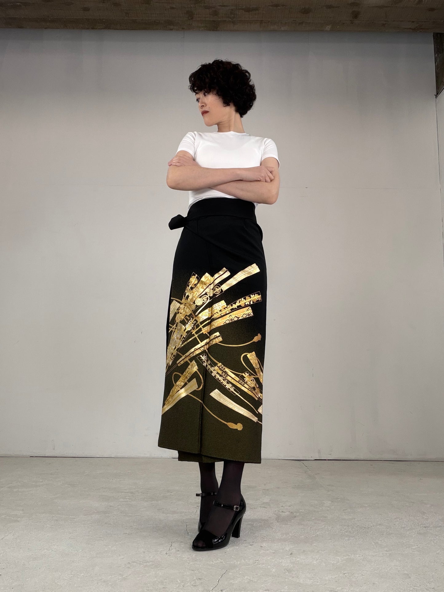 EDO-ZUMA SKIRT UPCYCLED FROM JAPANESE KIMONO "EDO029"