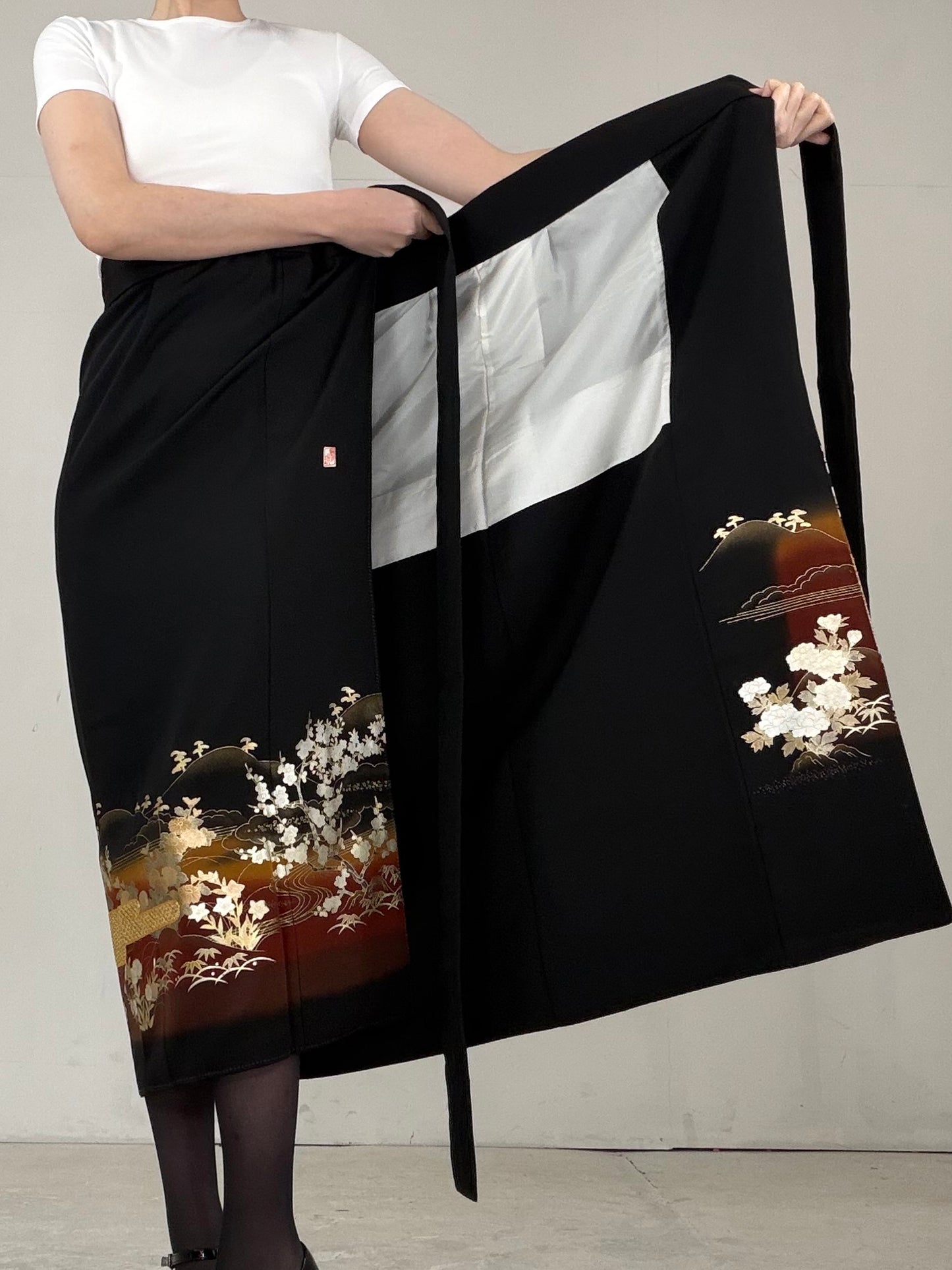 EDO-ZUMA SKIRT UPCYCLED FROM JAPANESE KIMONO "EDO031"