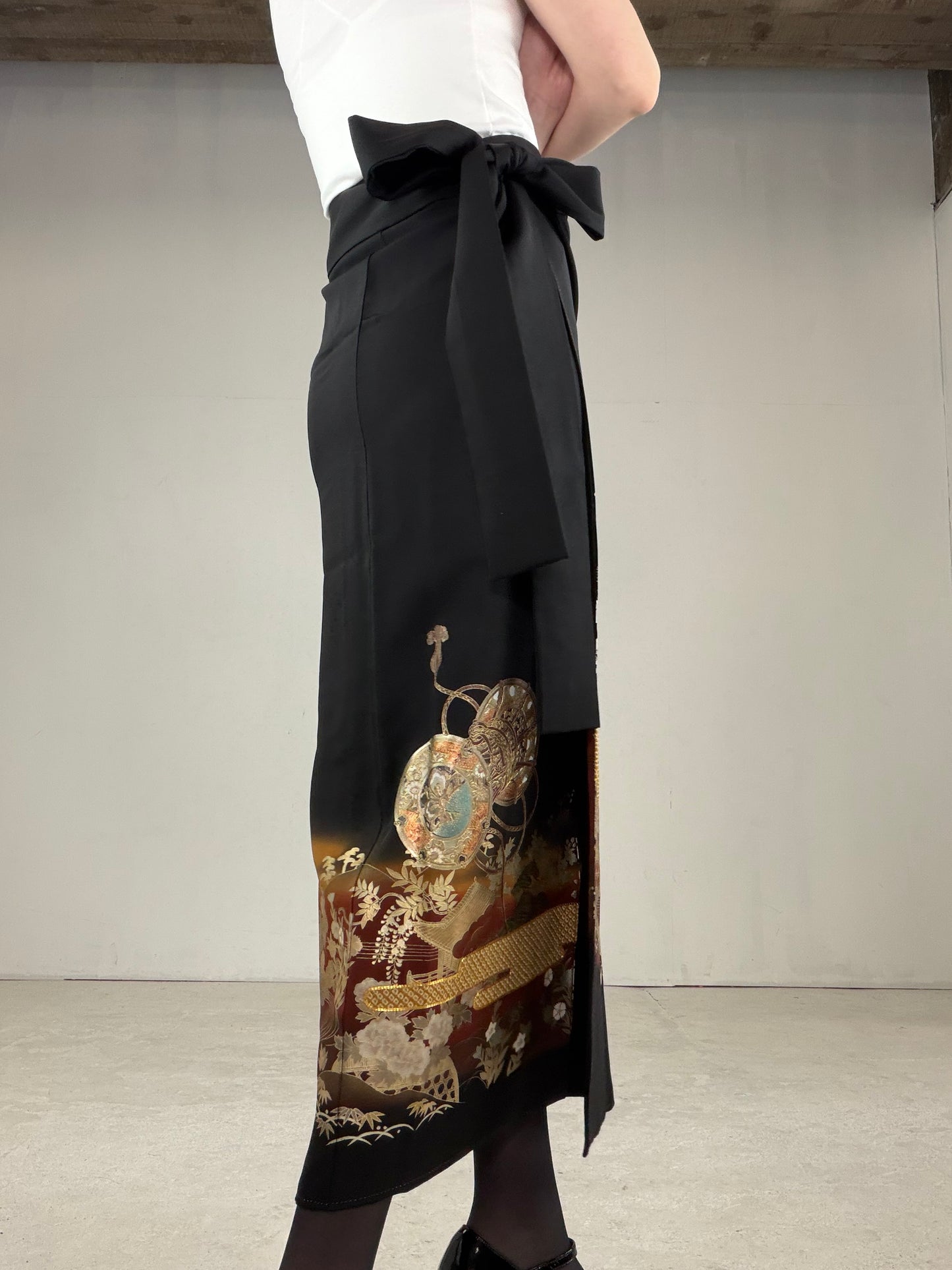 EDO-ZUMA SKIRT UPCYCLED FROM JAPANESE KIMONO "EDO031"