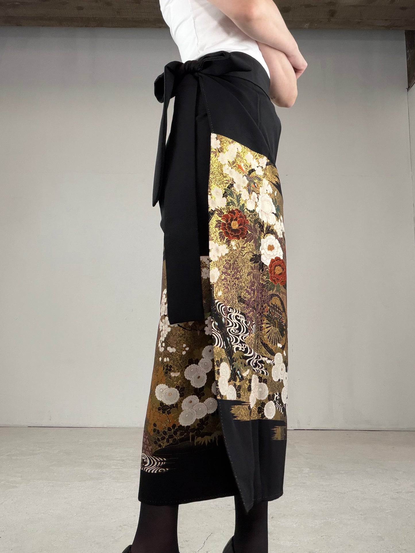 EDO-ZUMA SKIRT UPCYCLED FROM JAPANESE KIMONO "EDO030"