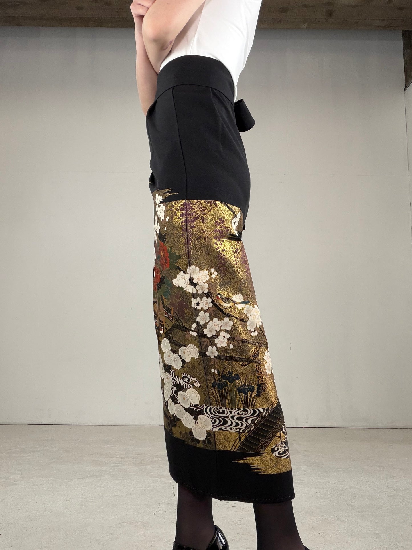 EDO-ZUMA SKIRT UPCYCLED FROM JAPANESE KIMONO "EDO030"