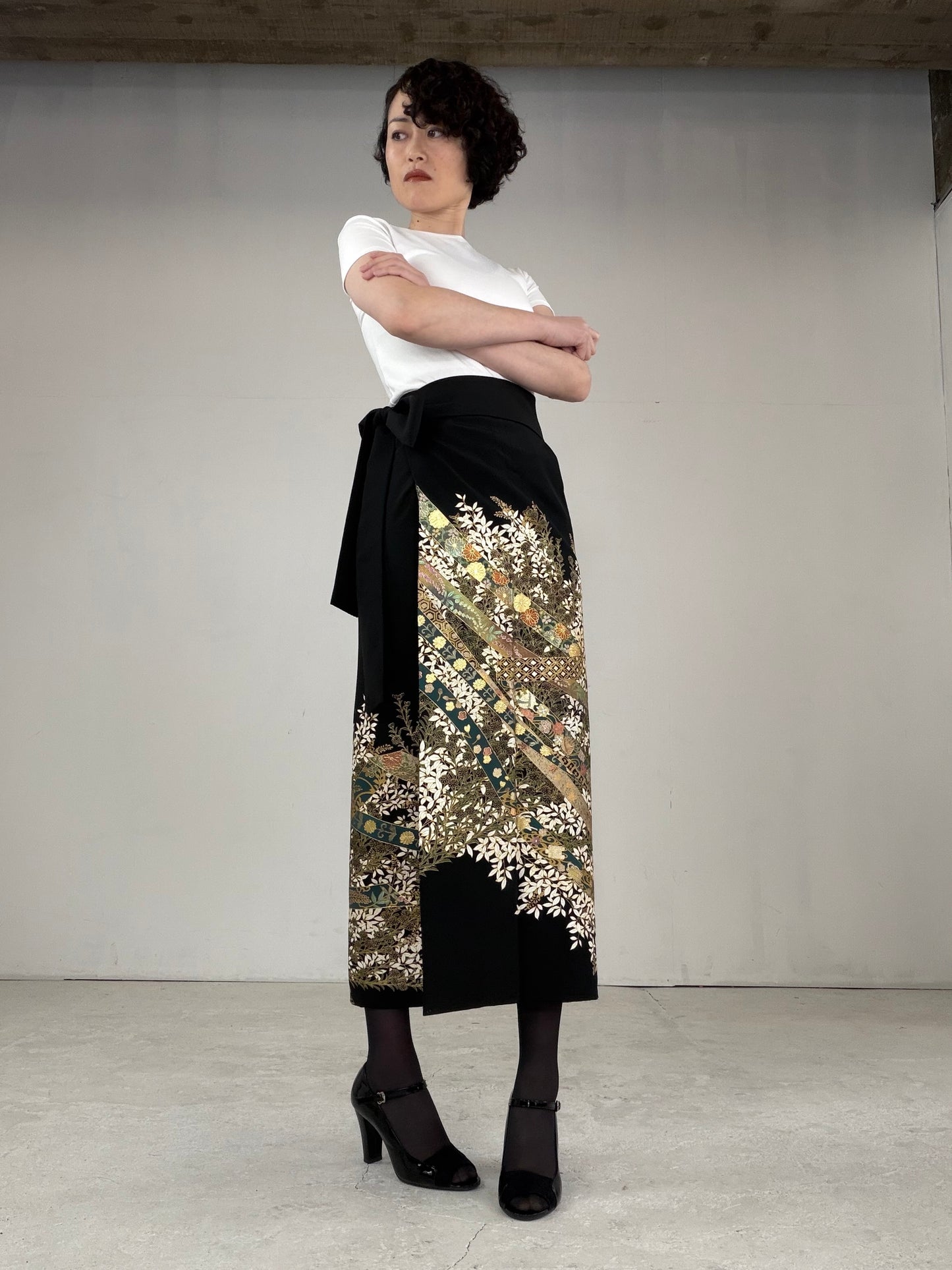 EDO-ZUMA SKIRT UPCYCLED FROM JAPANESE KIMONO "EDO034"