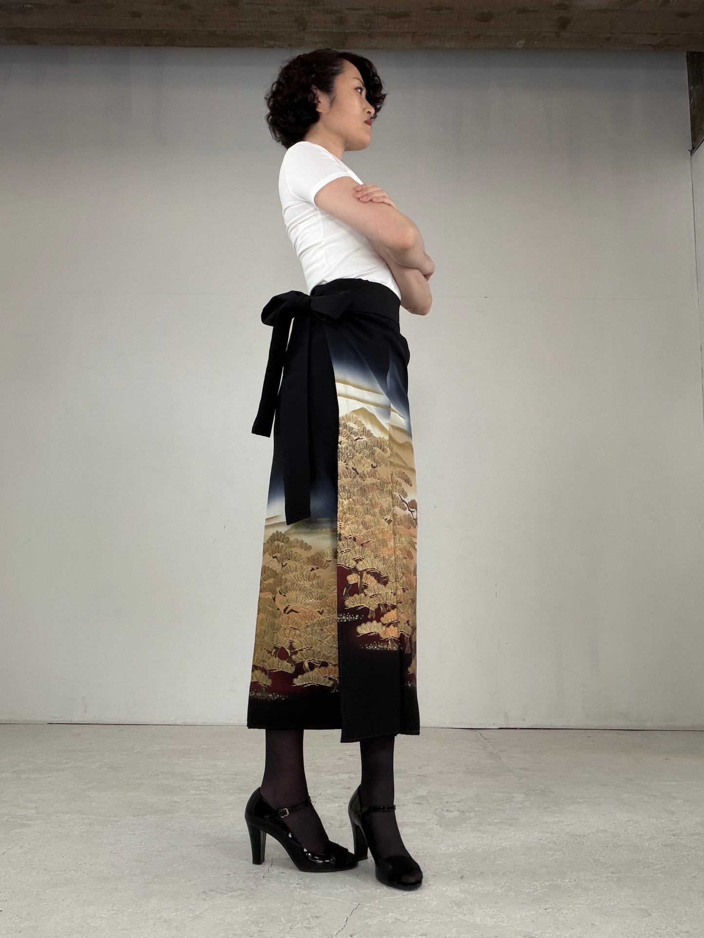 EDO-ZUMA SKIRT UPCYCLED FROM JAPANESE KIMONO "EDO035"