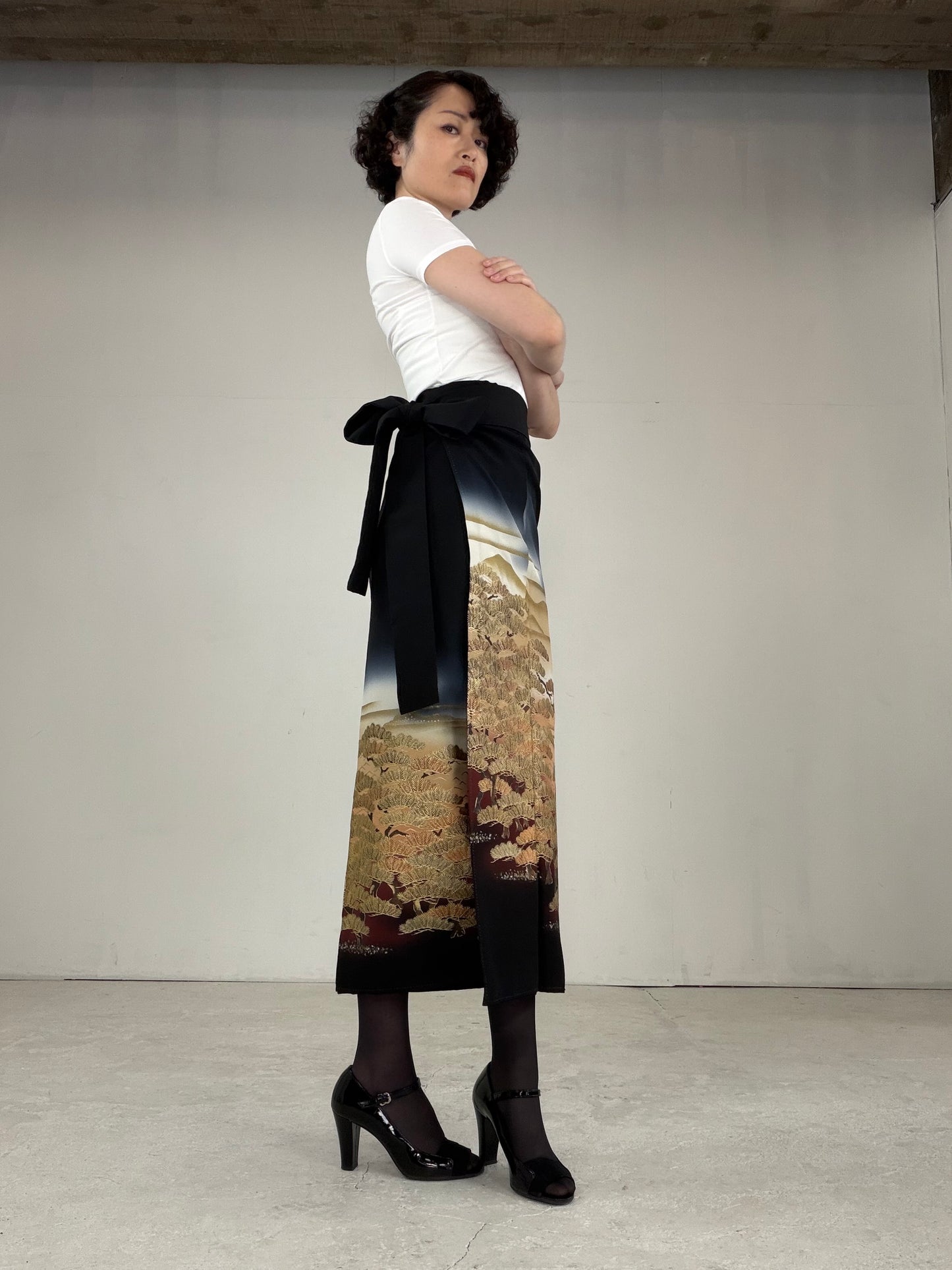 EDO-ZUMA SKIRT UPCYCLED FROM JAPANESE KIMONO "EDO035"