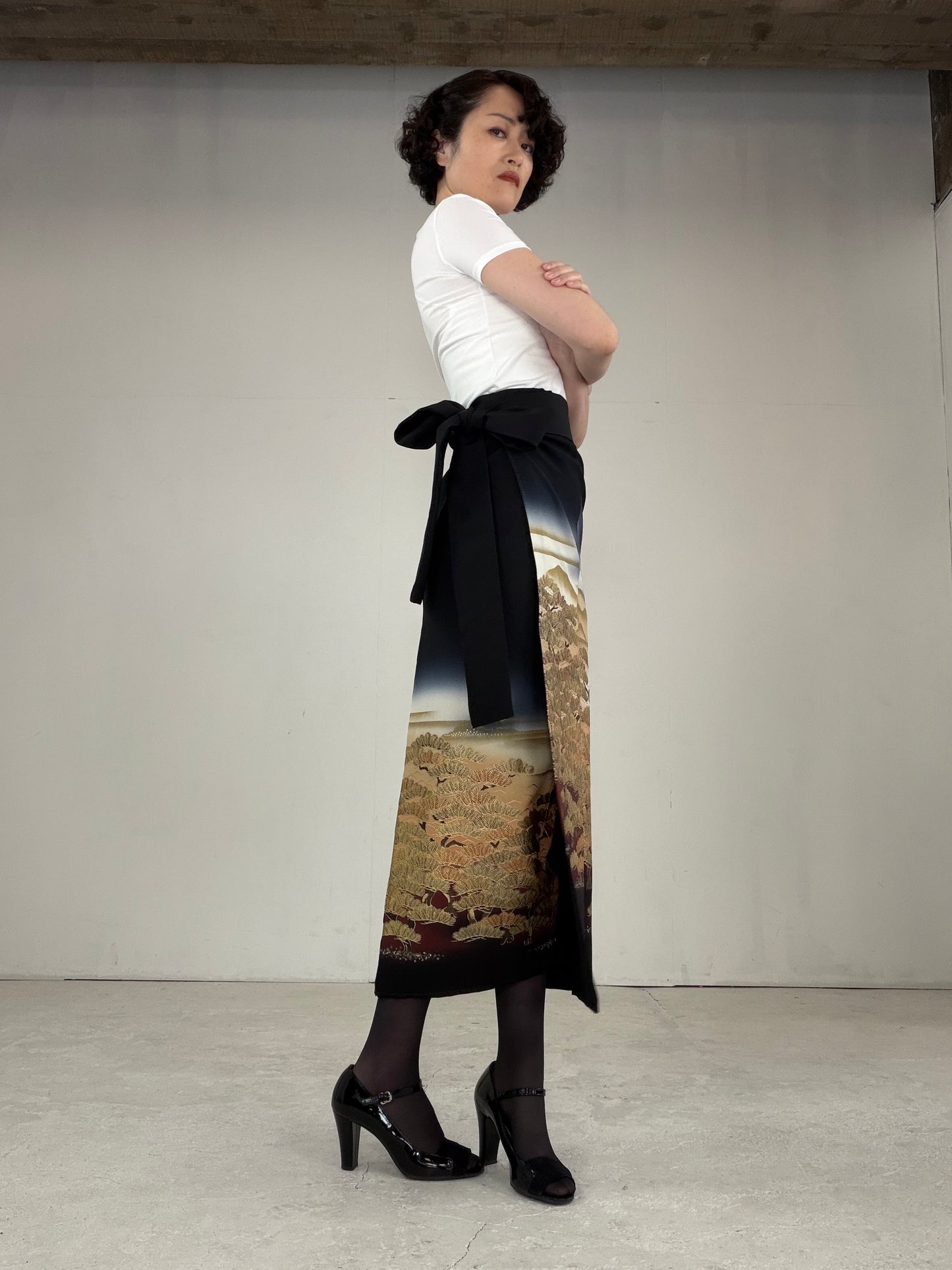 EDO-ZUMA SKIRT UPCYCLED FROM JAPANESE KIMONO "EDO035"