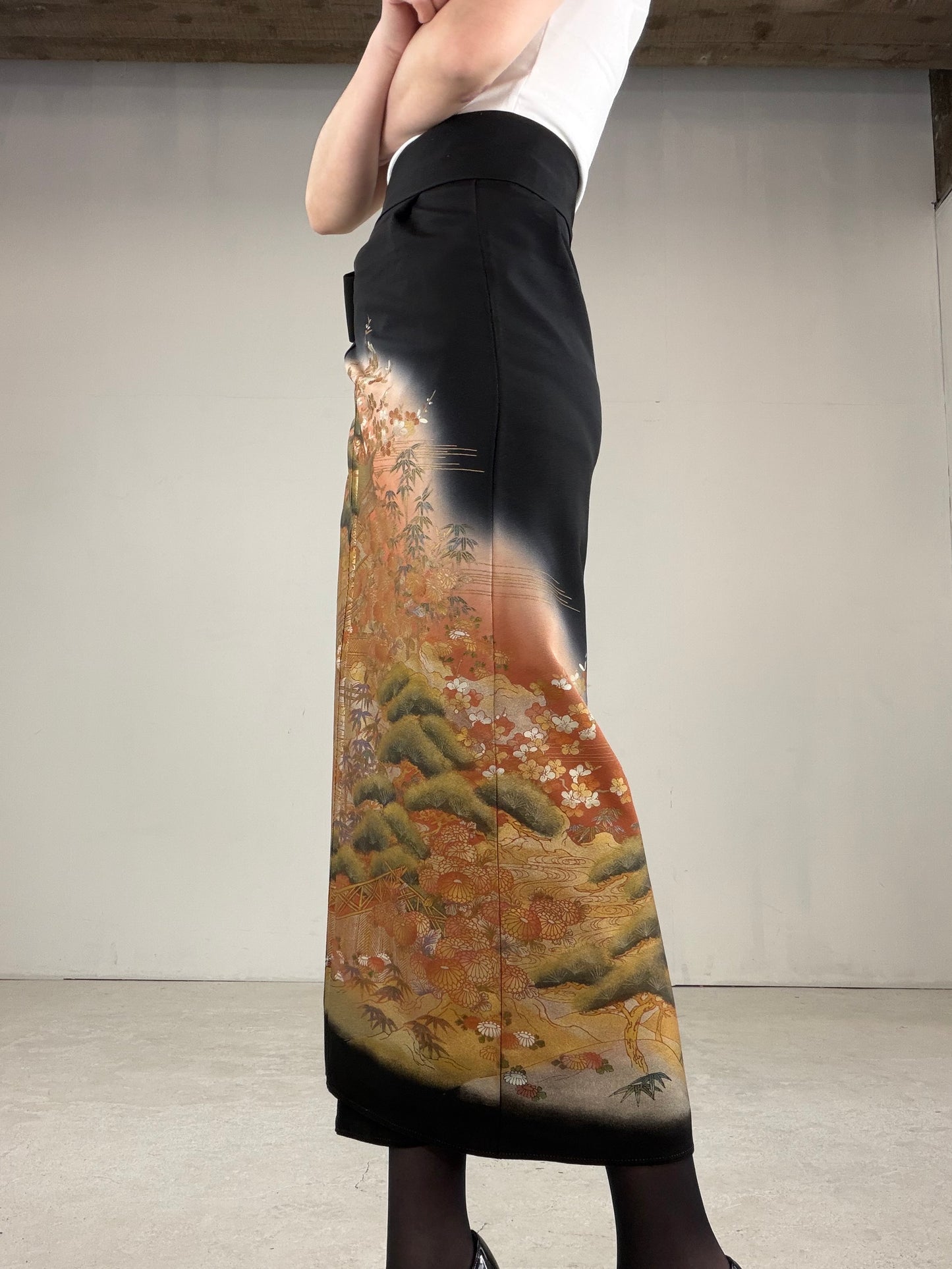 EDO-ZUMA SKIRT UPCYCLED FROM JAPANESE KIMONO "EDO028"