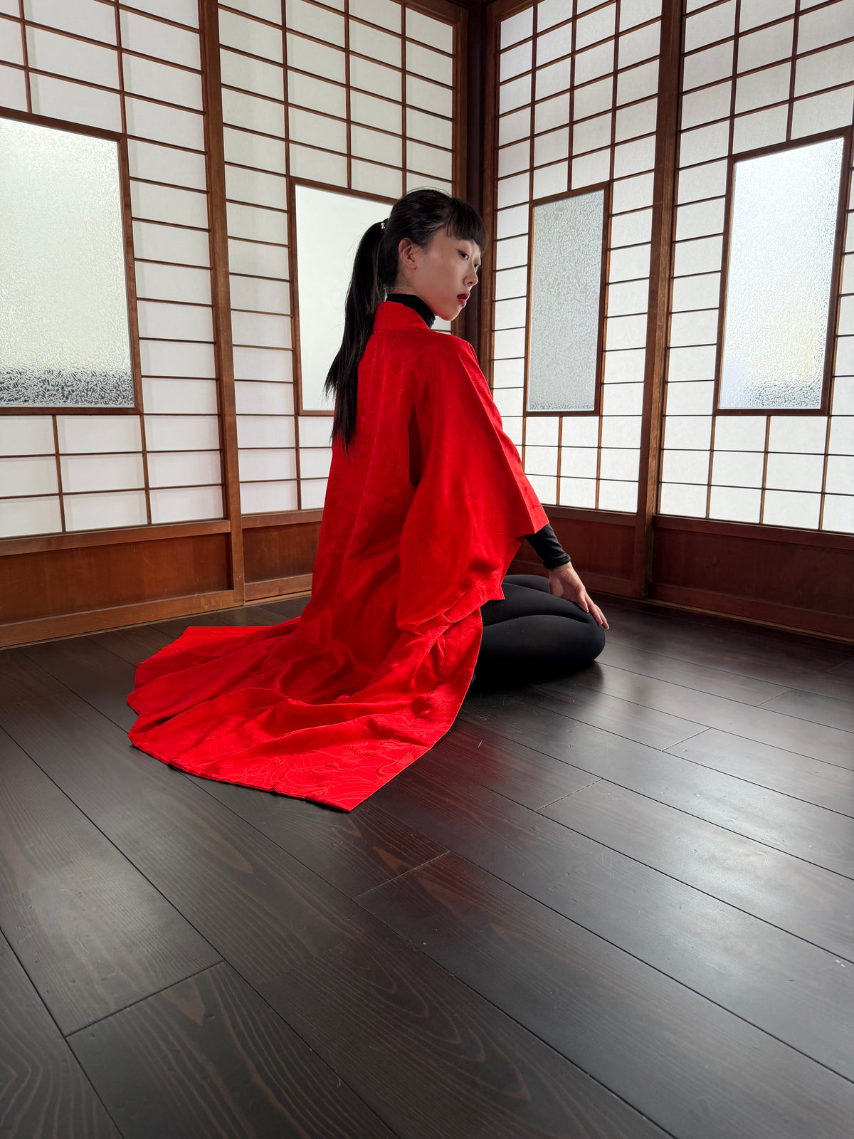 VINTAGE NAGAJYUBAN "antique-red, JUG029"