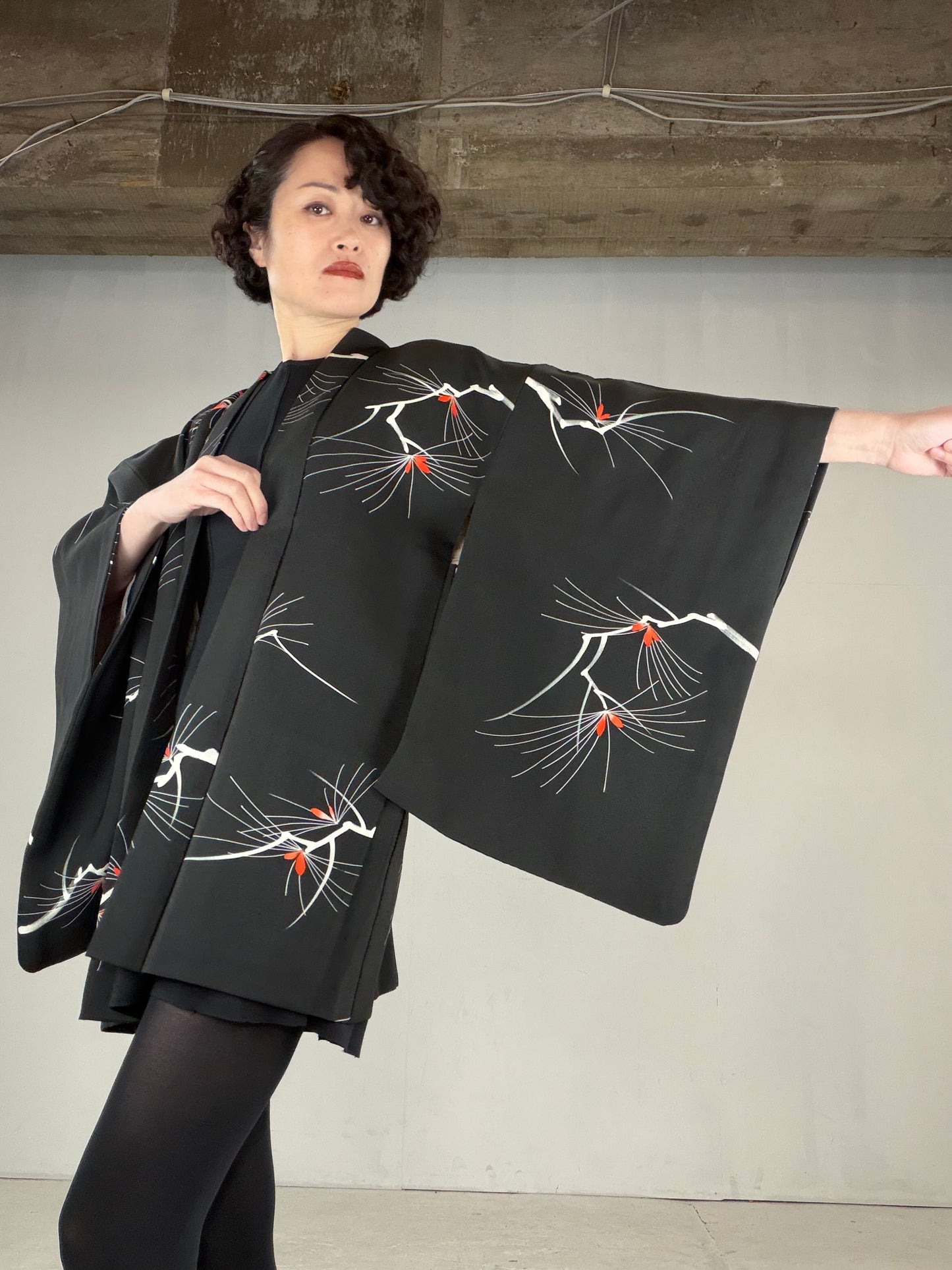 VINTAGE BLACK HAORI  "BLK161" *damage